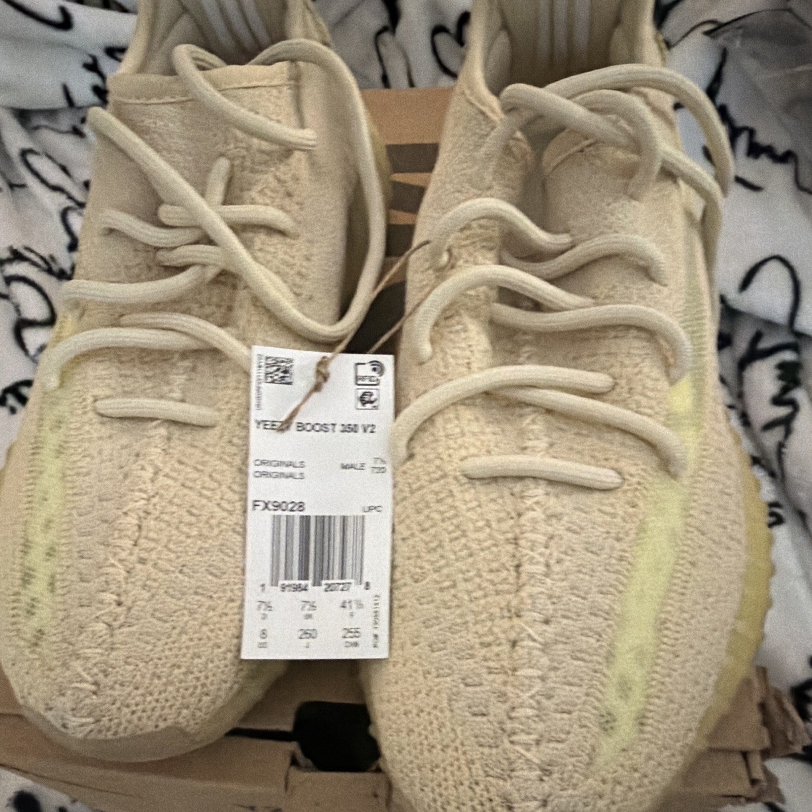 adidas Yeezy Boost 350 V2 Flax FX9028 Men’s Low Top Primeknit Lace Up