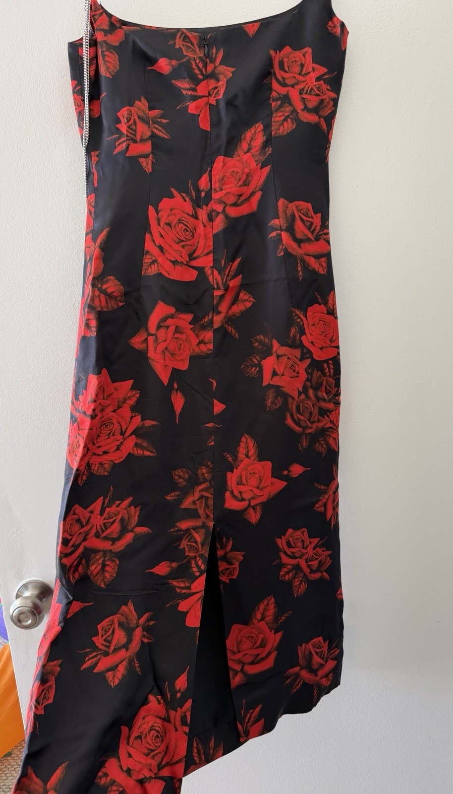 Commission Black Midi Cocktail Dress w/ Red Roses and Chain Strap Detail Size 2