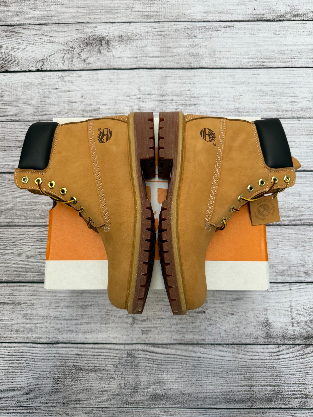 NEW Timberland 6 Inch Boot Wheat Nubuck Premium TB010061-713 Men’s SIZE 9,9.5,11
