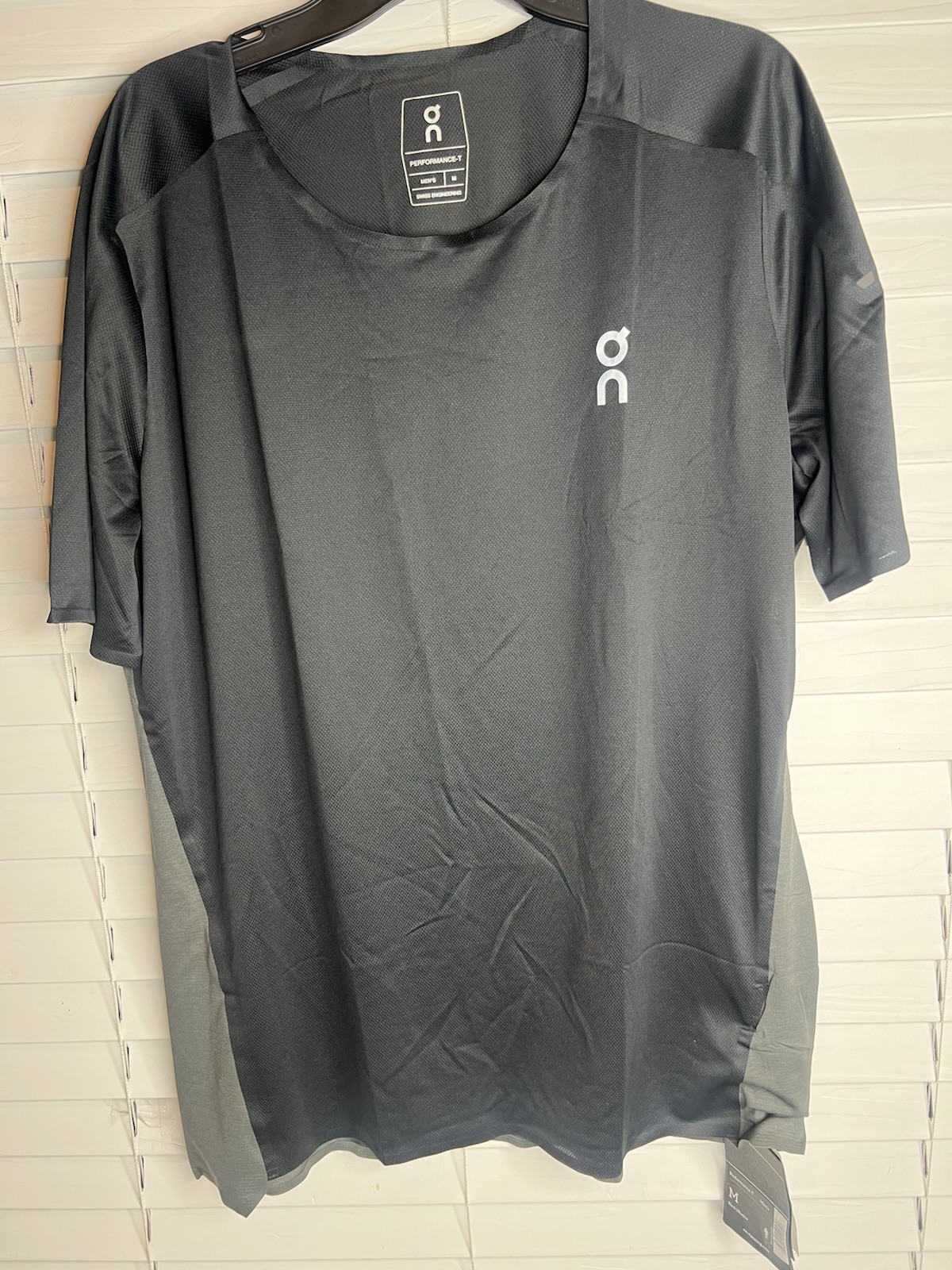 On Cloud Run On Clouds Performance T Shirt Mens Size M Black Active Running (NEW