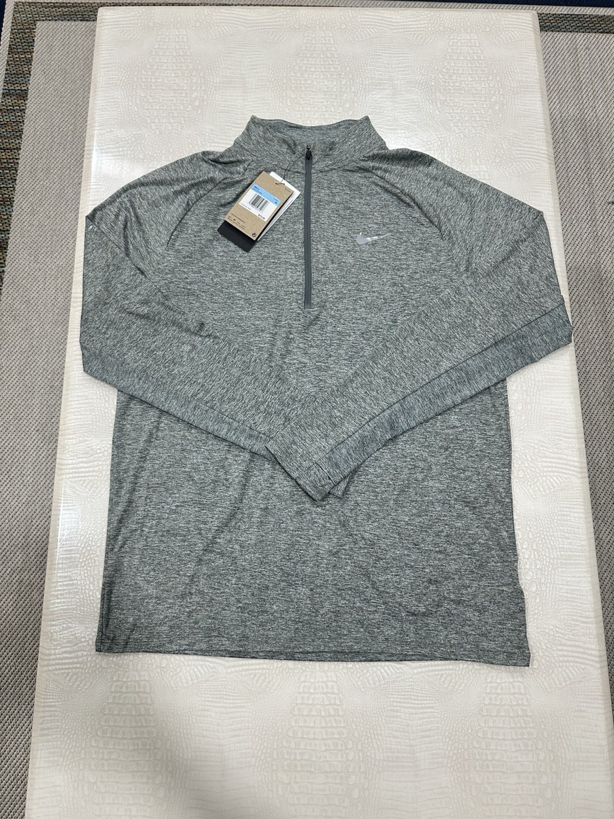 Nike Stride Men’s Dri-FIT 1/4-Zip Running Top Smoke Grey/Heather Size – Medium