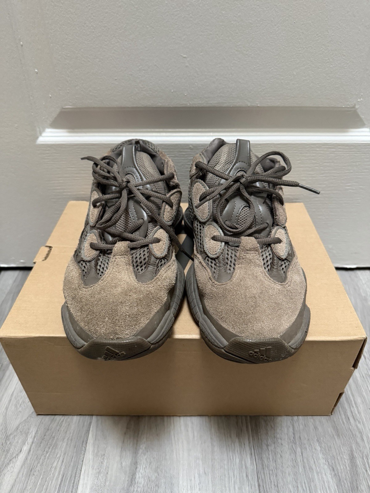 adidas Yeezy 500 Mens Low Top Lace-Up Sneakers Brown/Gray Suede Mesh Pre-Owned