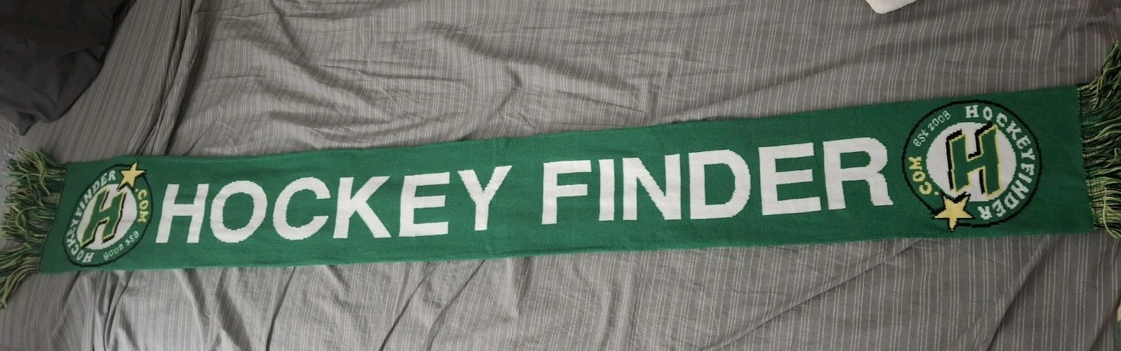 Hockey Ice Skate Hockey Finder Est 2008 56″ Fringed Knit Scarf Green Winter Fall