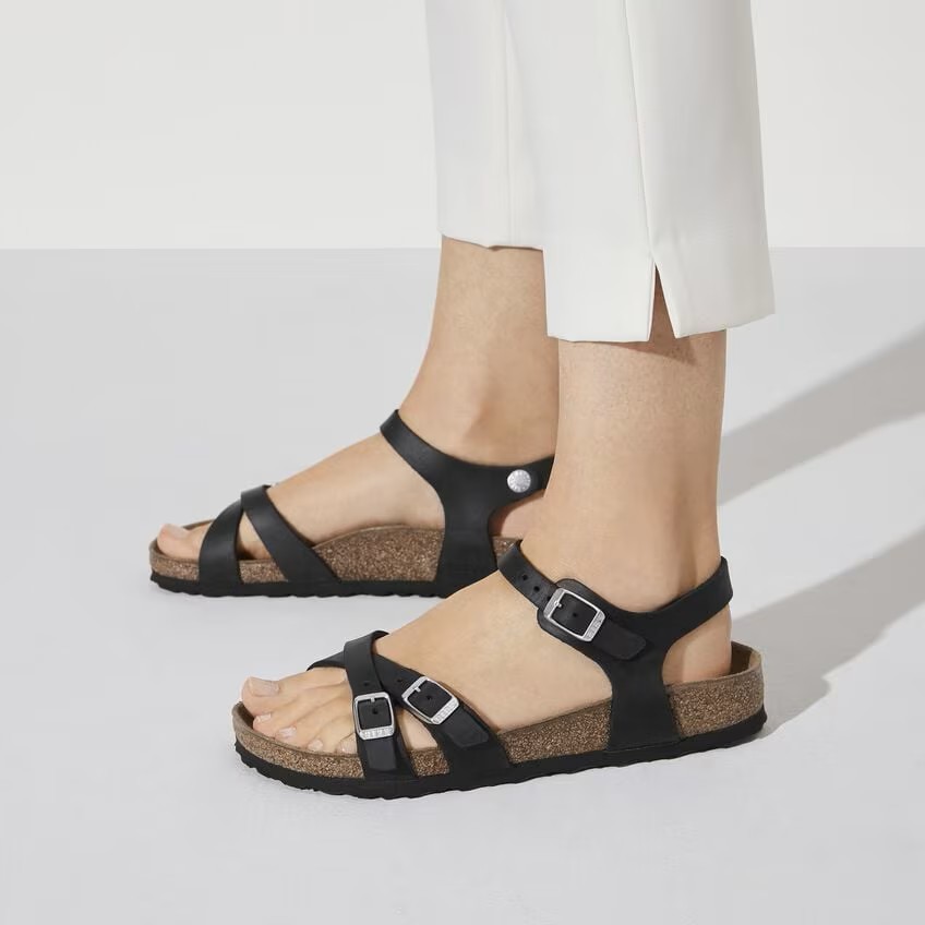 BIRKENSTOCK KUMBA BLACK WAXY LEATHER MEDIUM/NARROW WIDTH CROSSED STRAPS SANDALS
