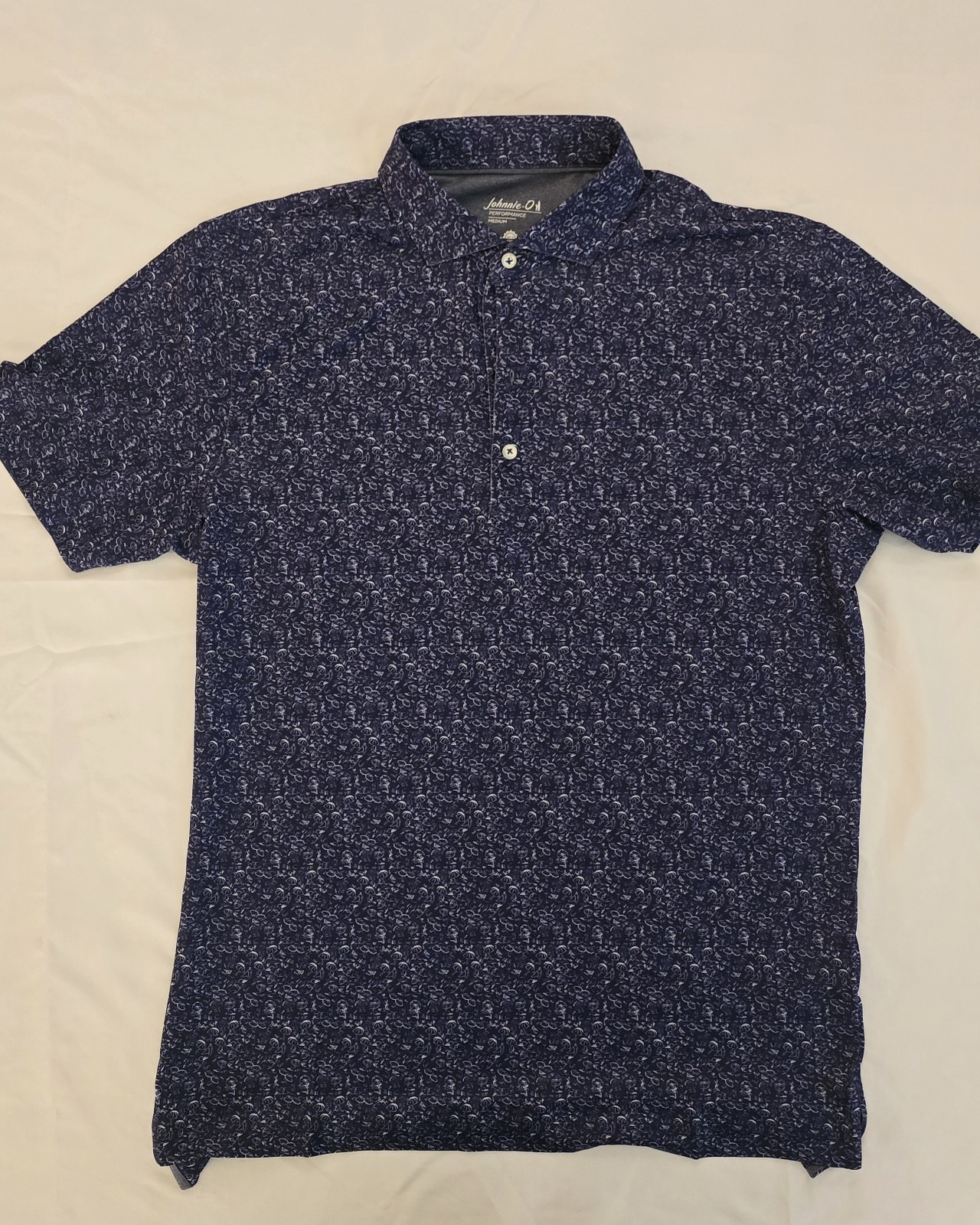 NWOT Johnnie O Performance Polo Men’s Medium Navy Blue Beach Umbrella Graphic