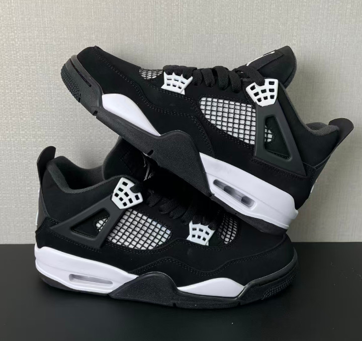 Jordan 4 Retro “White Thunder” Men’s Mid Top Basketball Shoes Size 7-12