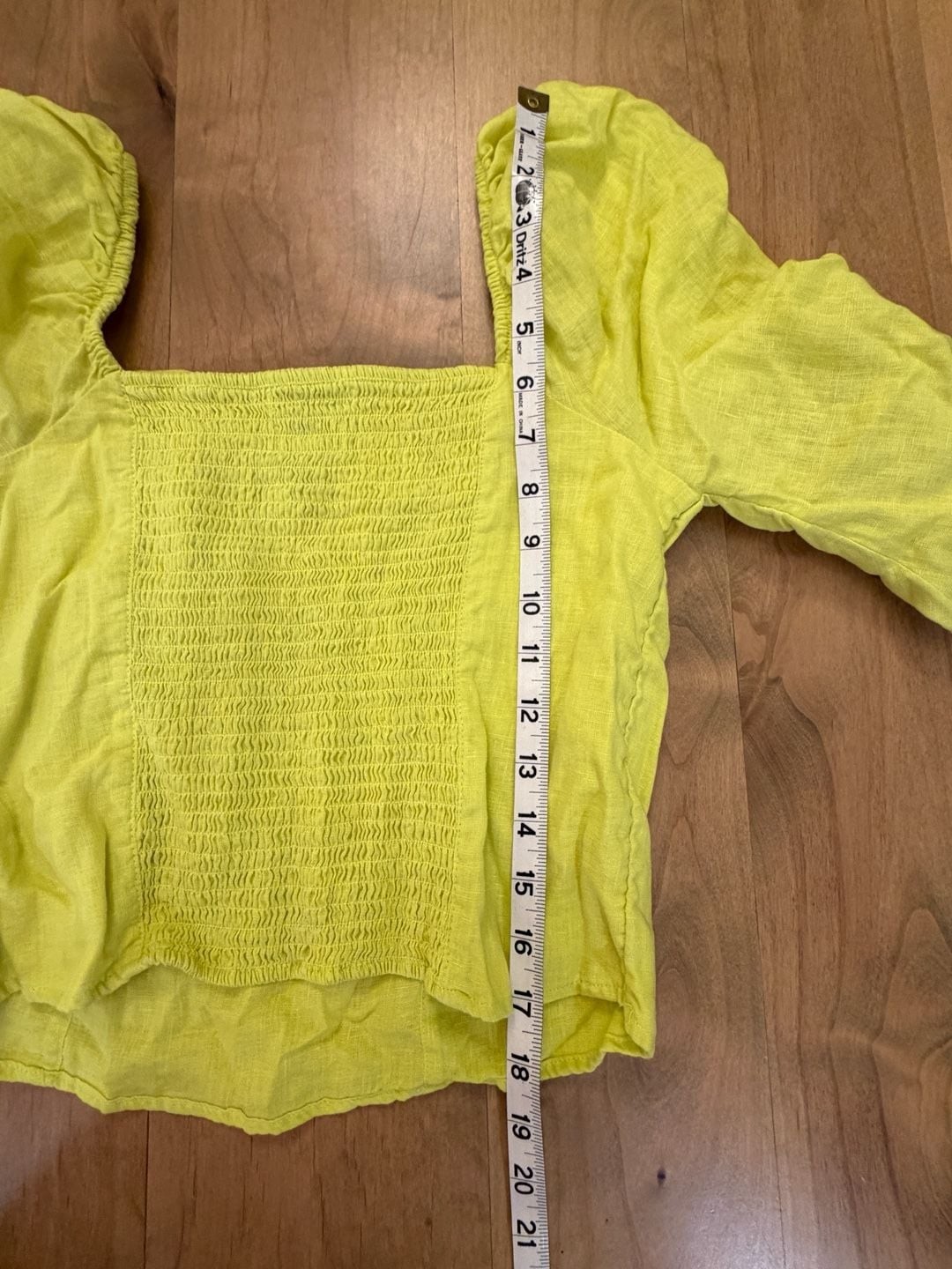Rachel Zoe Yellow 100% Linen Smocked Puff Sleeve Crop Blouse Med