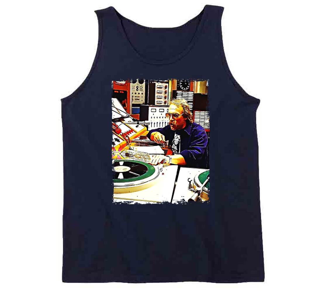 Johnny Fever Spinning Discs Wkrp In Cincinnati T Shirt