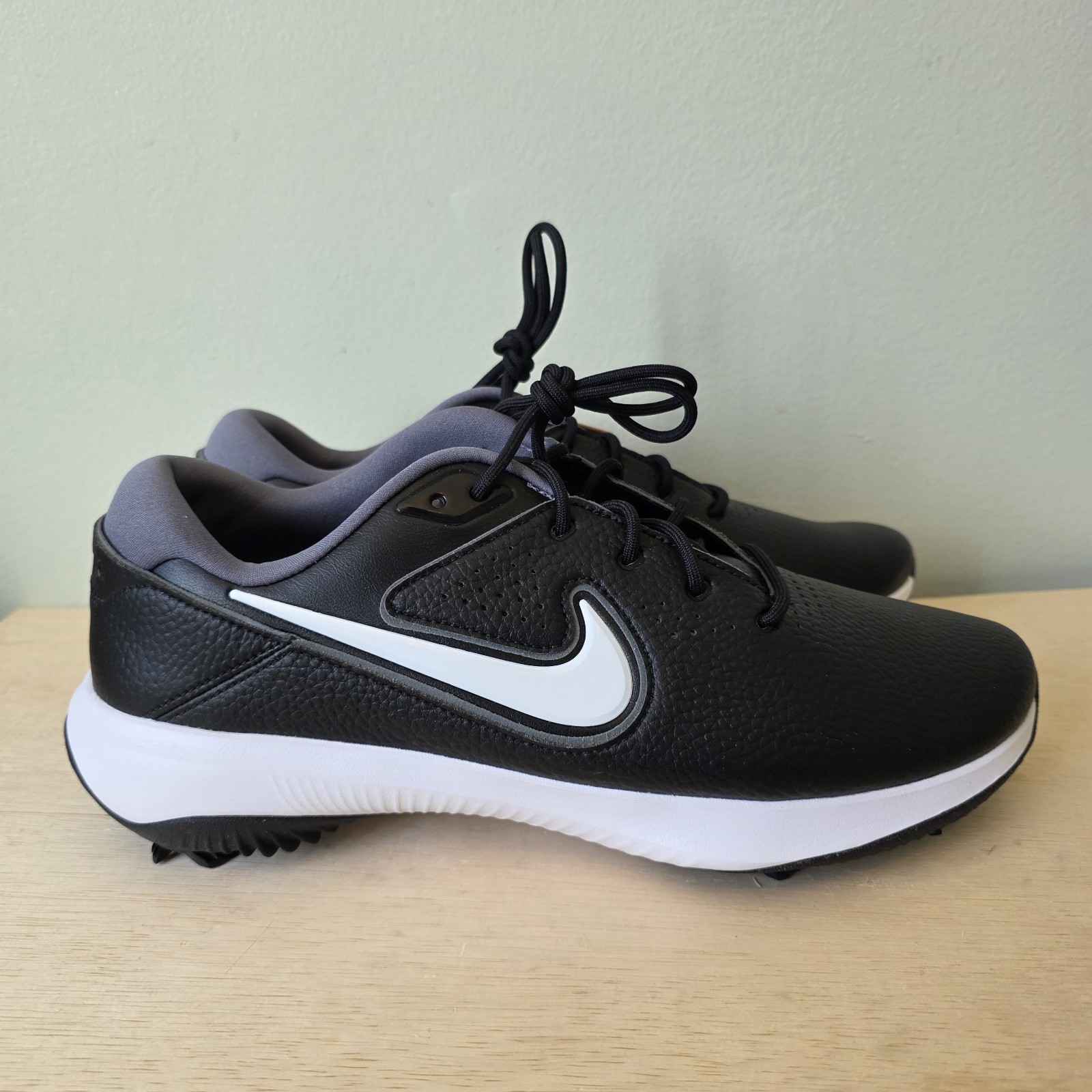 Nike Victory Pro 3 Wide Golf Shoes Sneakers Black/Smoke Grey DX9028-010 Sz 10