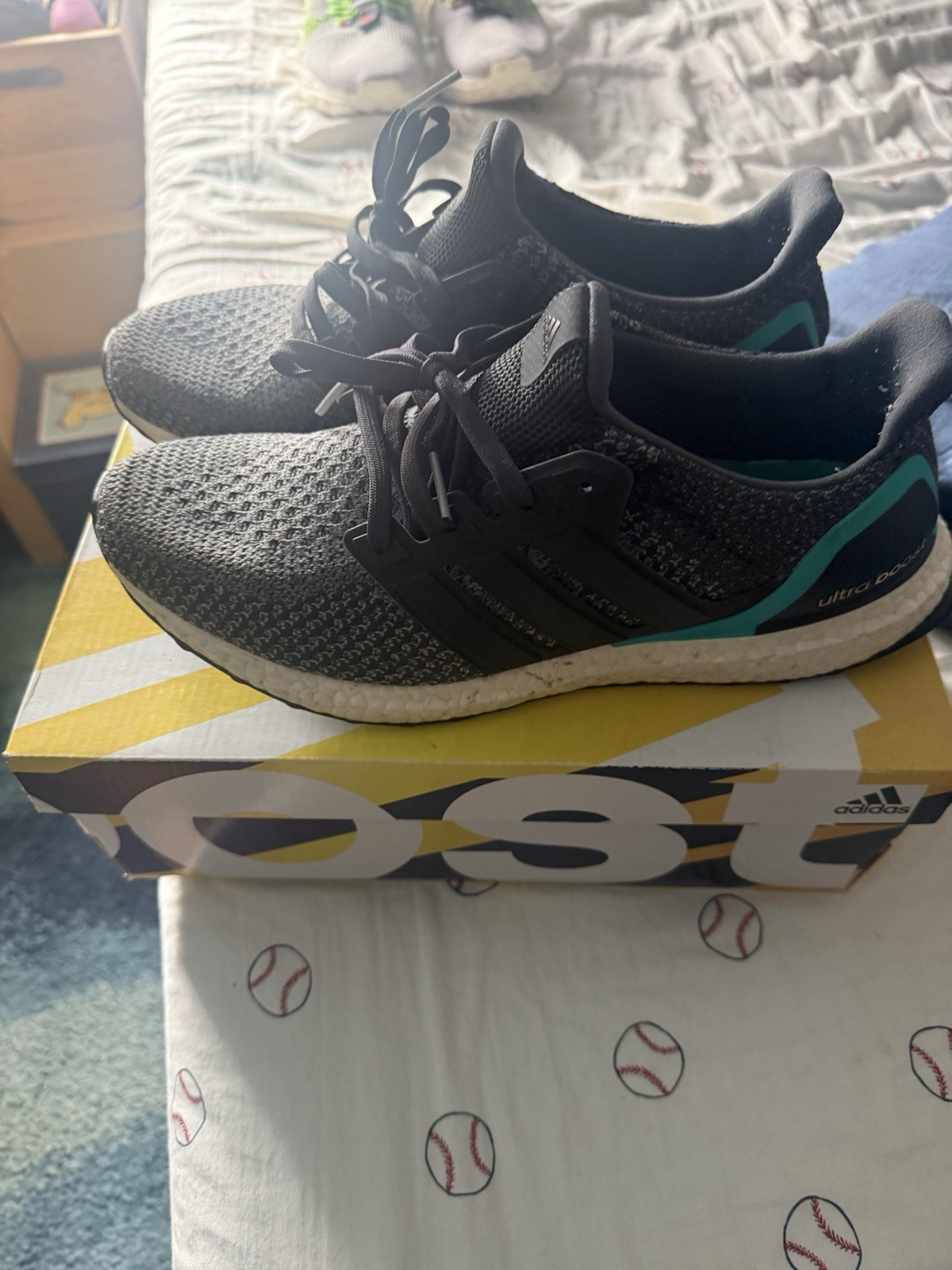 Adidas Ultra Boost Solid Grey Shock Mint Sz 10