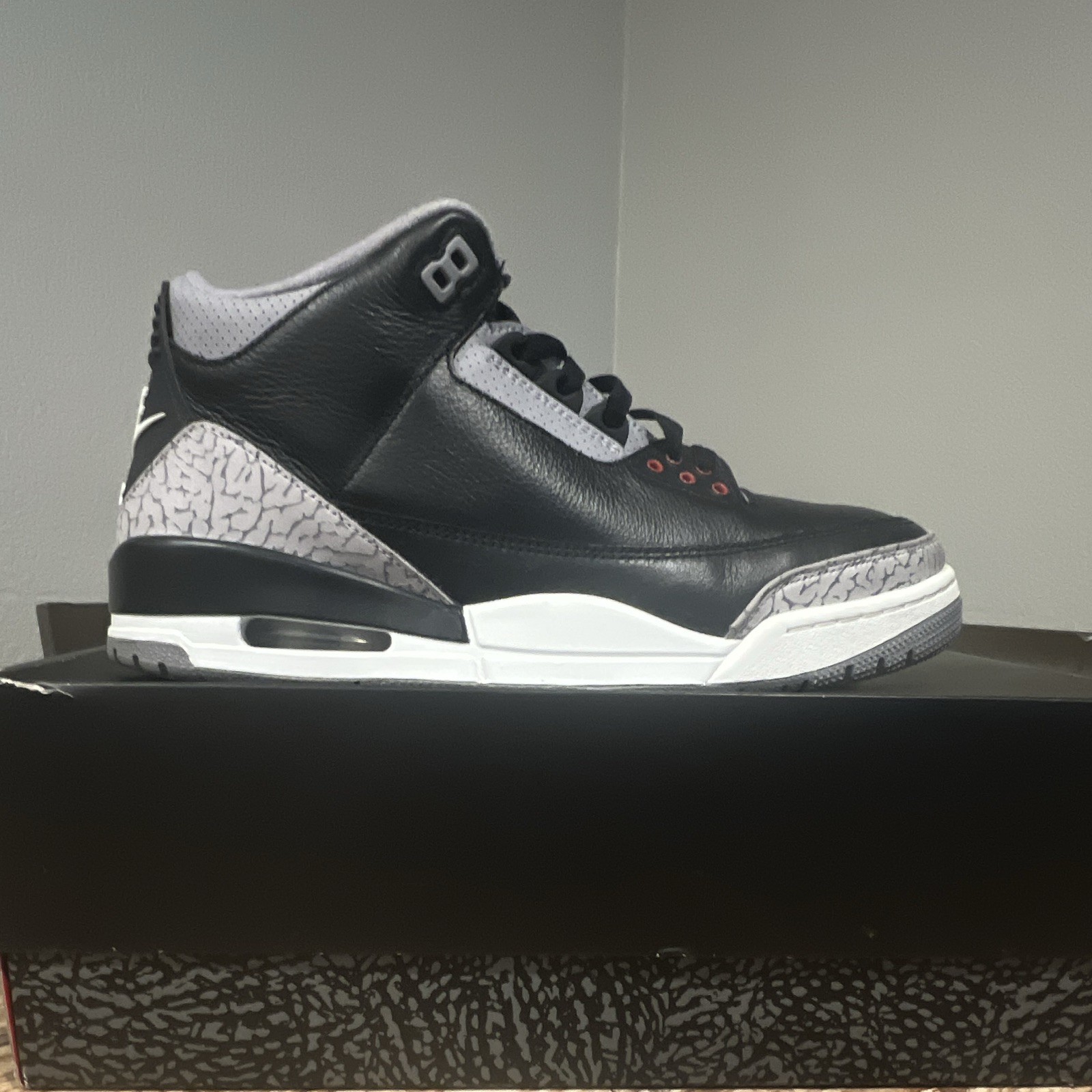 Jordan Air Jordan 3 Retro OG 2024 Black Cement Black/Fire Red DN3707-010