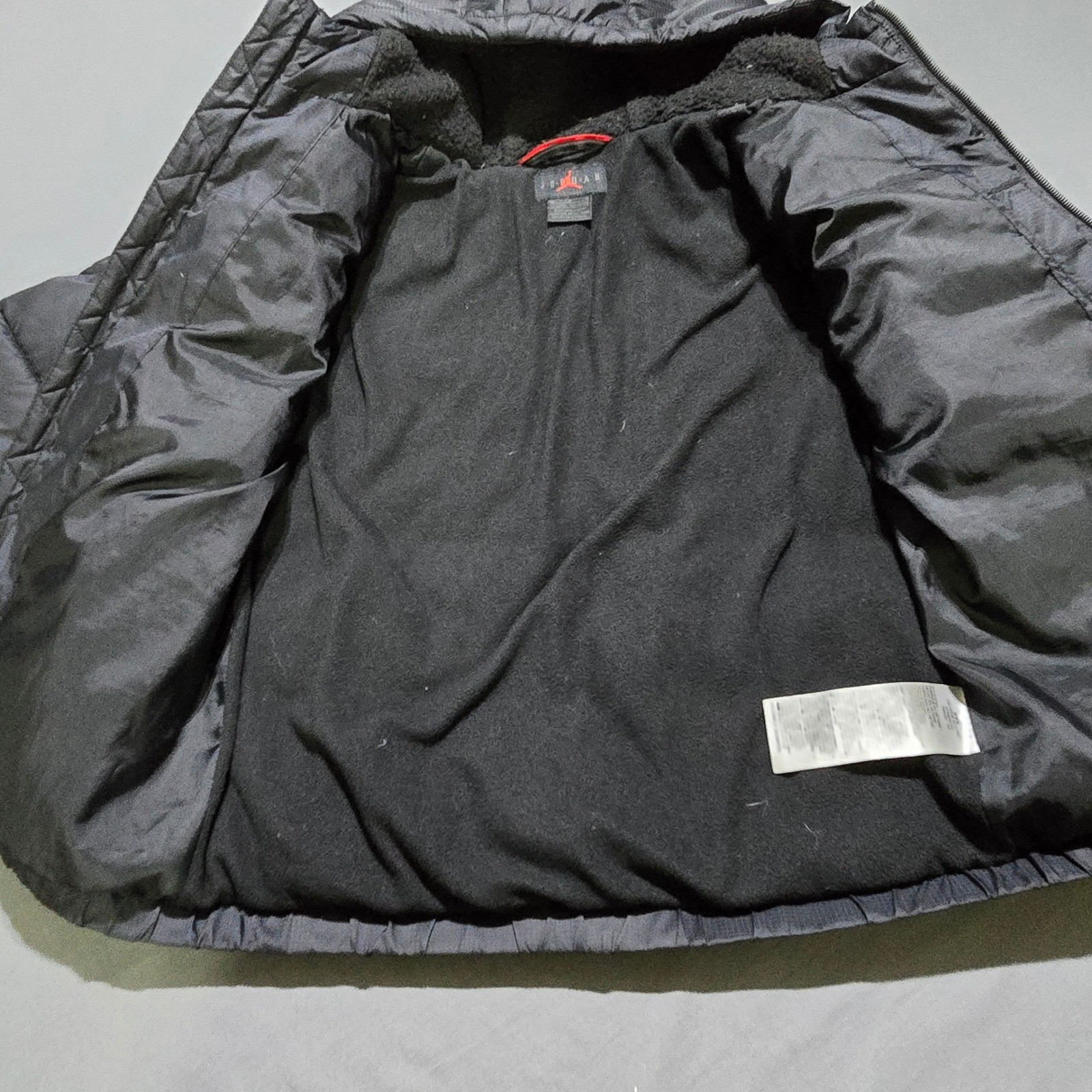 Jordan Puffer Jacket Kids Size M 10-12 Black Glossy Panel Hooded Fleece Lined