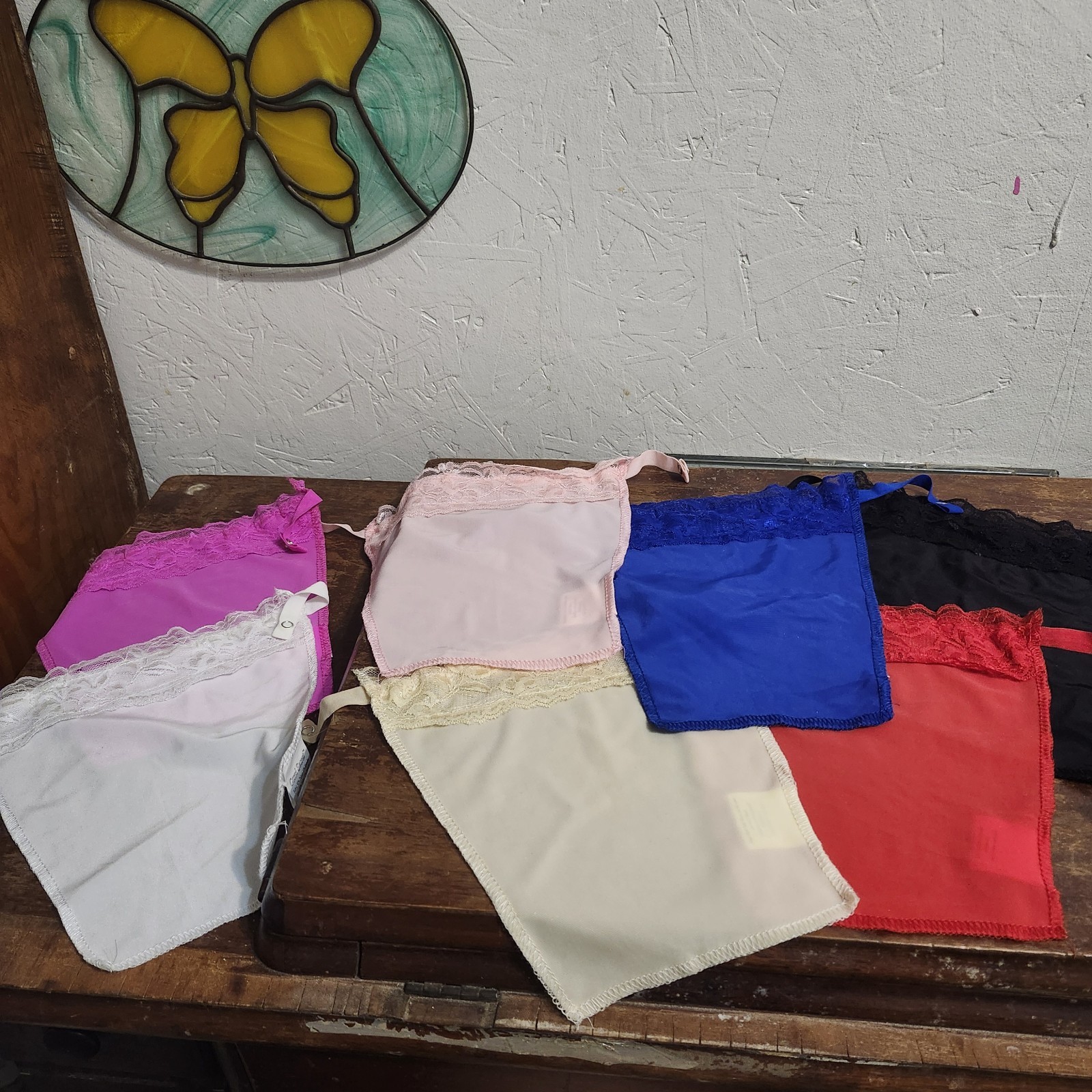 Cami Secret Set of 7 Clip-on Mock Camisoles White Pink Blue Red (As Seen on TV)