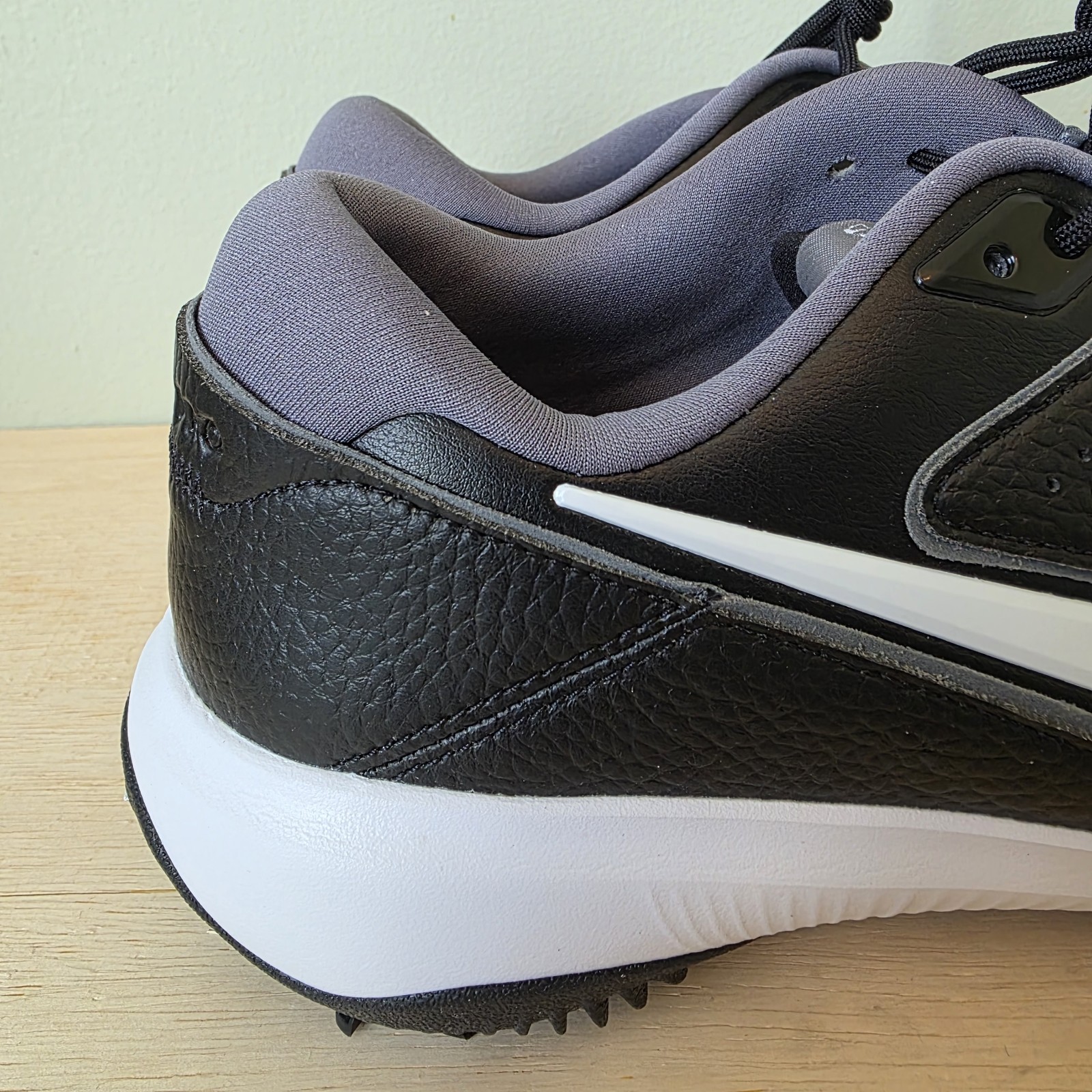 Nike Victory Pro 3 Wide Golf Shoes Sneakers Black/Smoke Grey DX9028-010 Sz 10