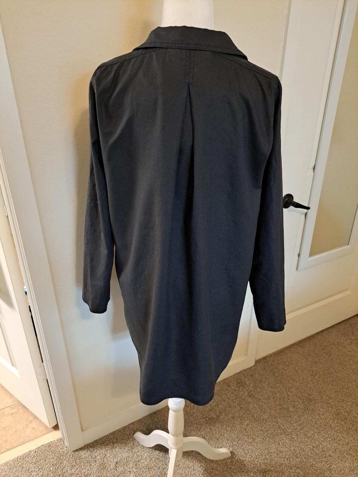 EILEEN FISHER 100% LINEN UNLINED JACKET SIZE S EUC Returns Accepted