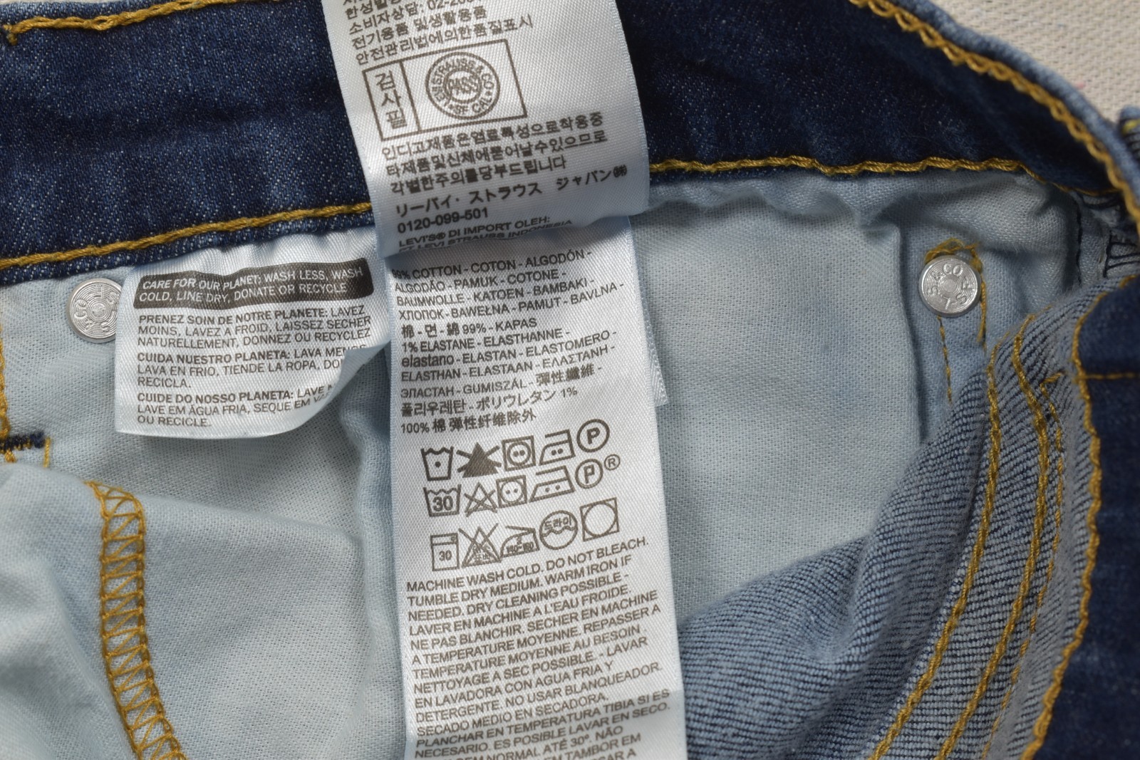 Levi’s 541 Athletic Taper Men’s Jeans Blue Denim Size 46×29 Dark Wash Stretch