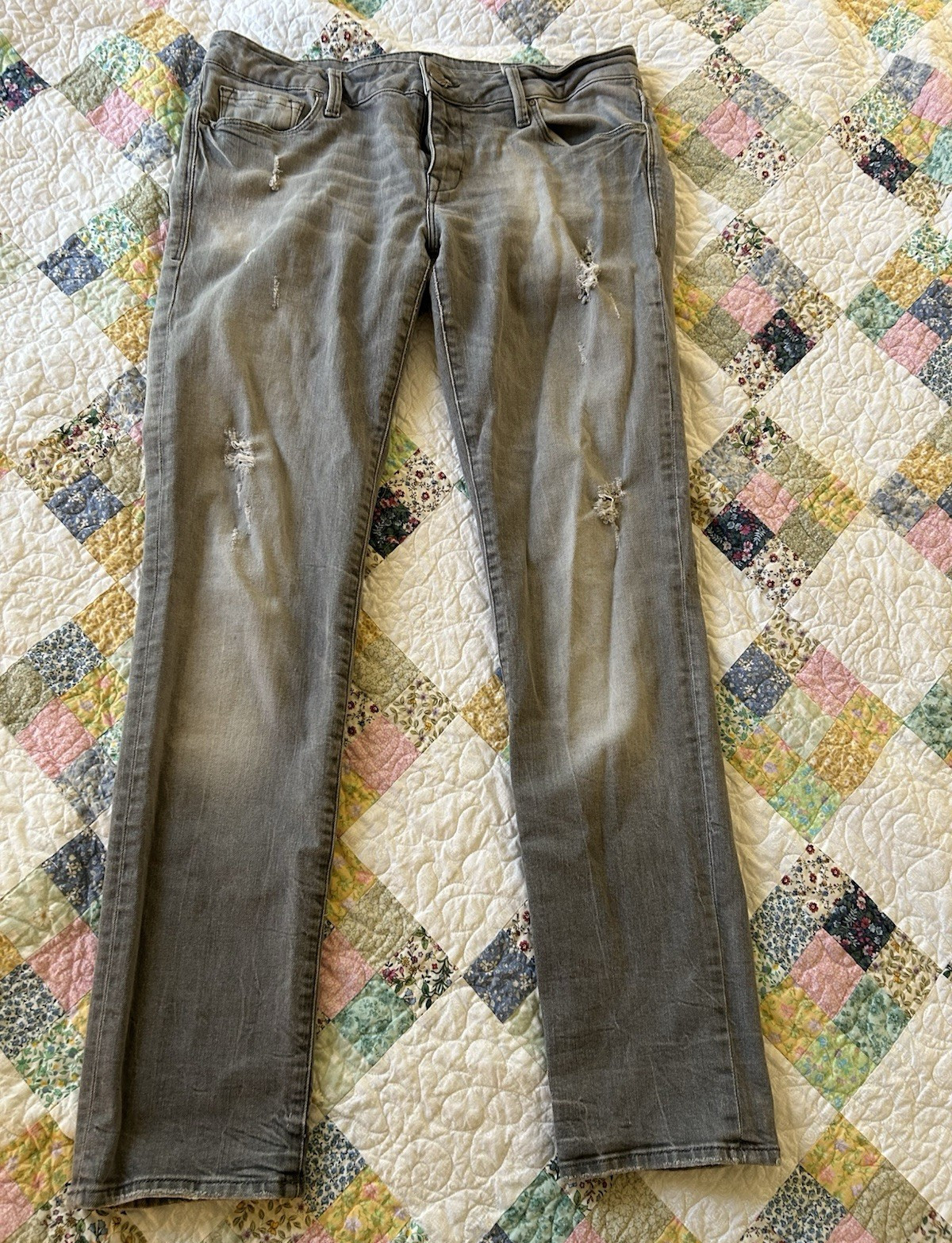 Mavi Women’s Slim Boyfriend Jeans Gray size 30 Distressed 5-Pocket Button Zip