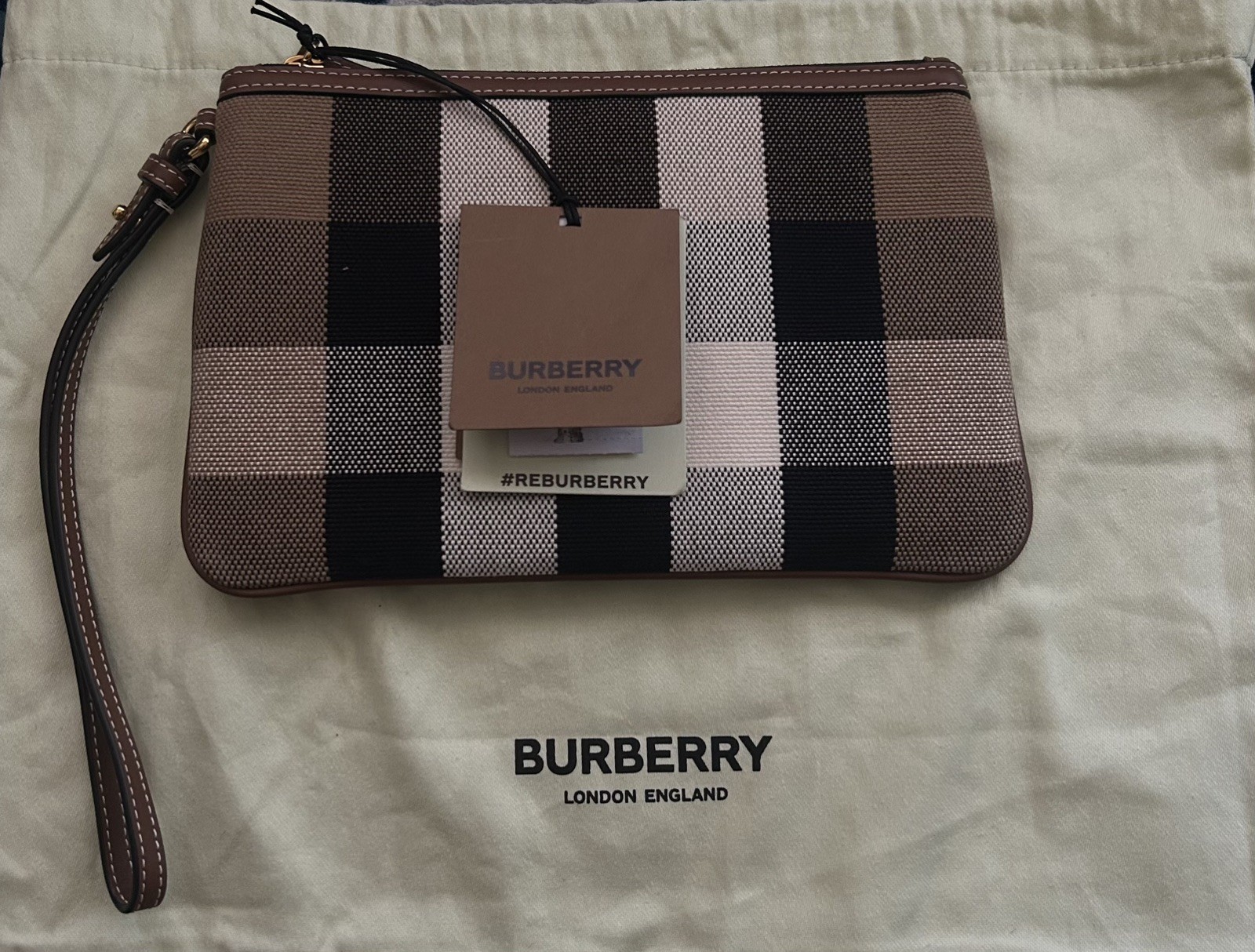 NEW BURBERRY TAUPE BROWN CHECK CANVAS COTTON WRISTLET POUCH BAG