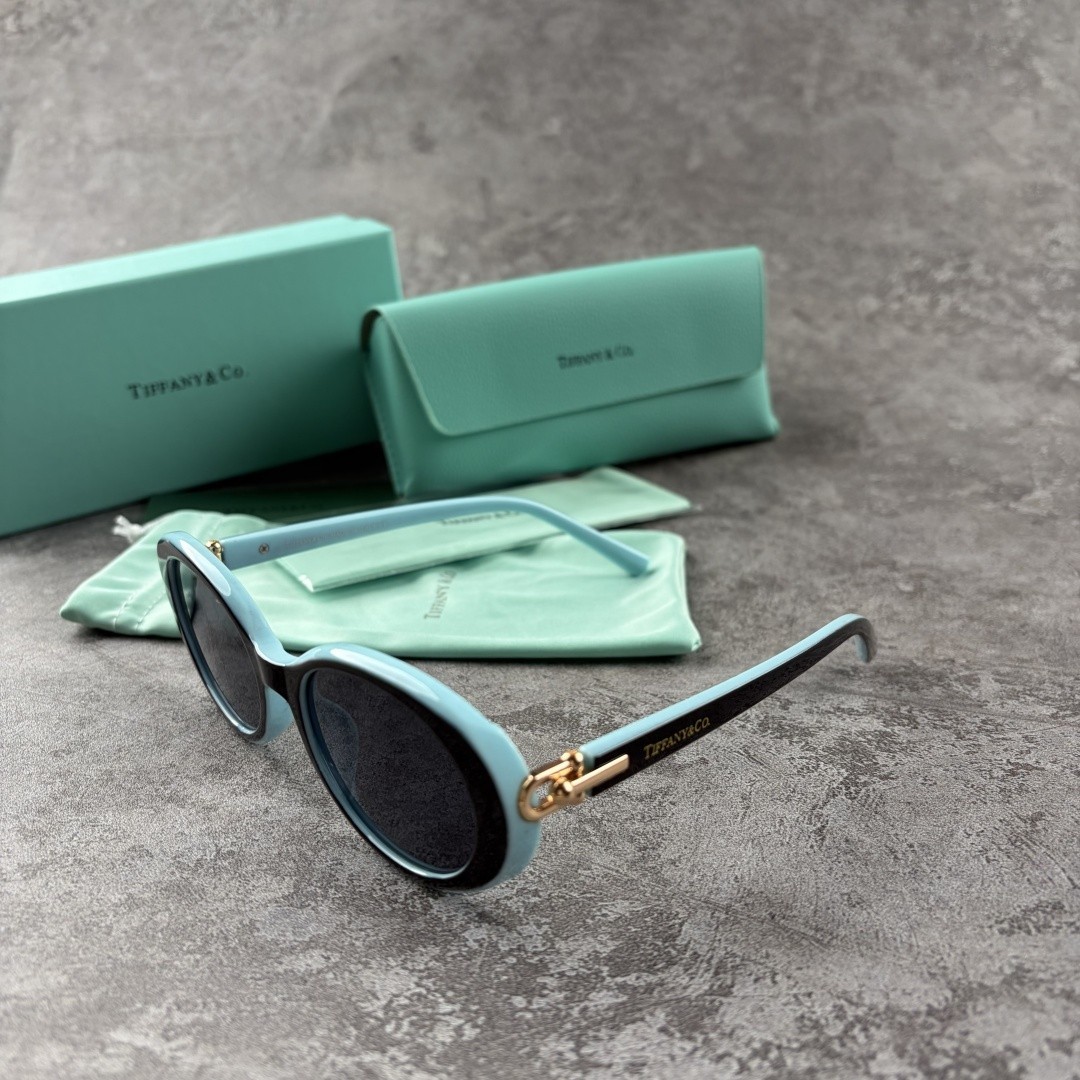 New In Box – Tiffany Black & Blue Oval Sunglasses for Women Designer Eyewear