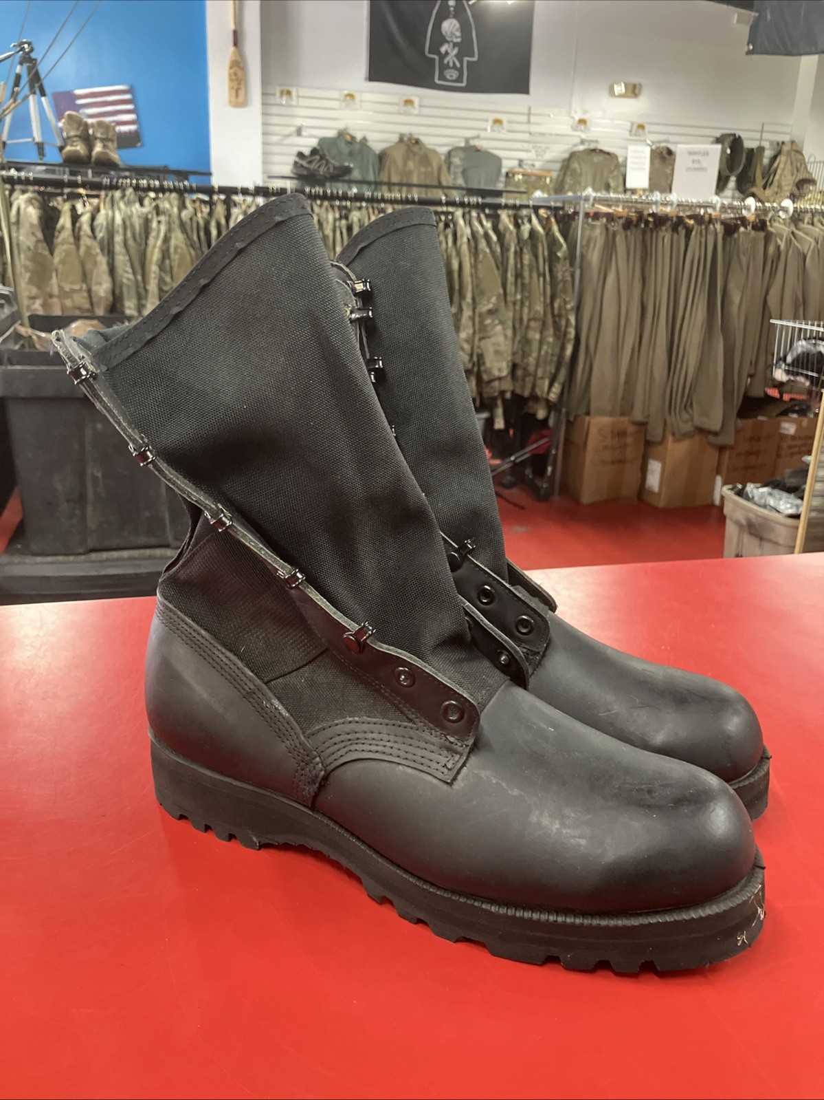USGI Spike Protective Combat Boots 10R Black Hot Weather
