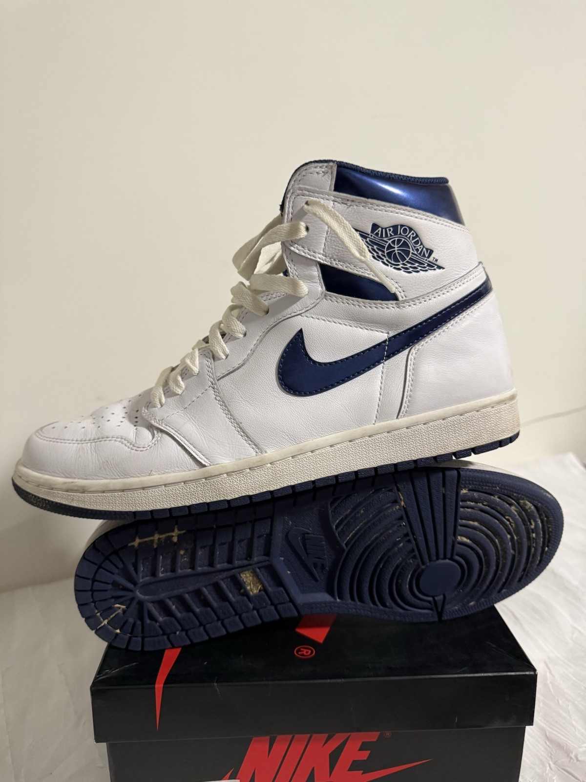 Jordan Air Jordan 1 Retro High OG Metallic Navy White/Midnight Navy 555088-106
