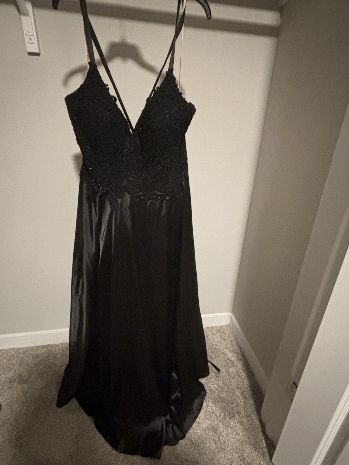 Eviana Black Satin Lace V-Neck Sleeveless Chemise Gown Adjustable Straps 14W