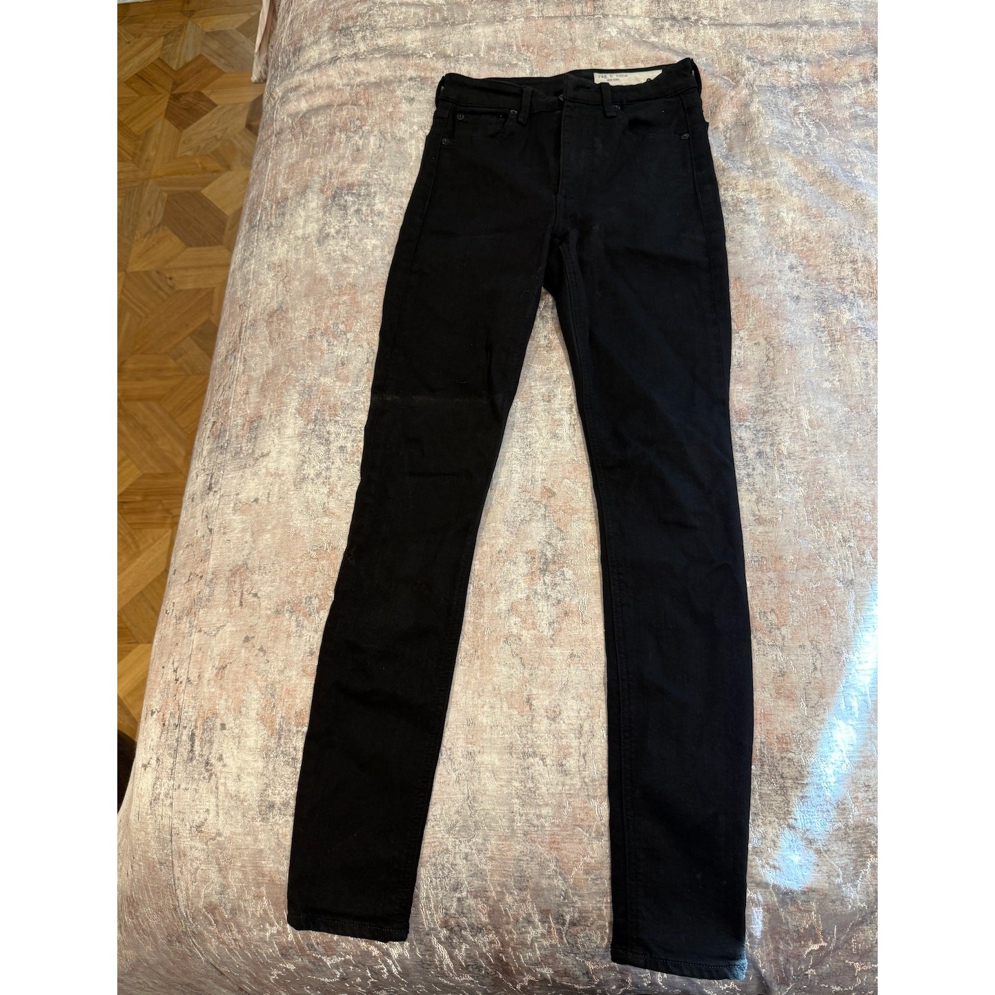 Rag & Bone New York Black Skinny Jeans | Size 24 | Cotton Blend | Dark Wash