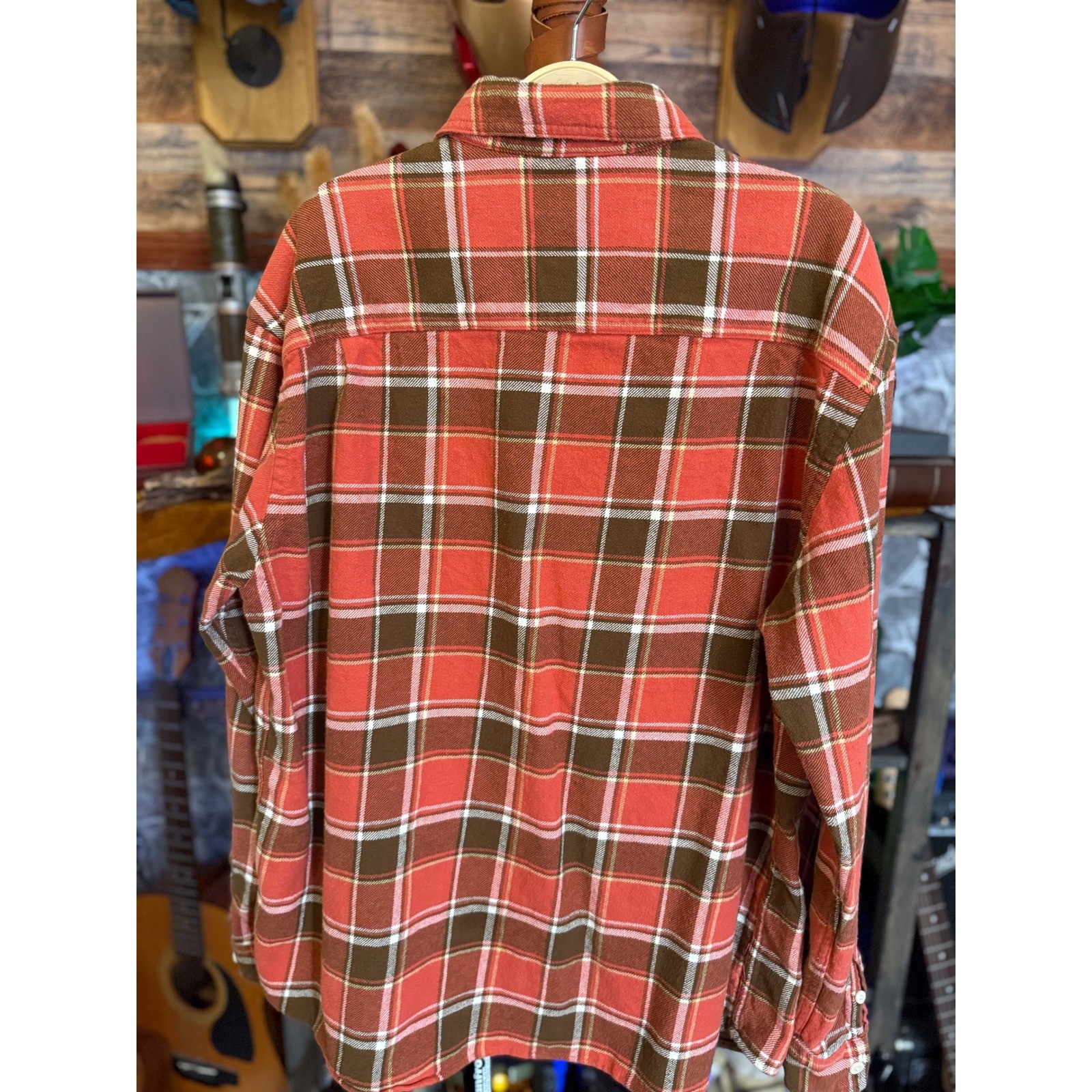 Relaxed Fit Flannel Shirt Orange Brown Plaid Mens Medium Button Up Grunge Fit