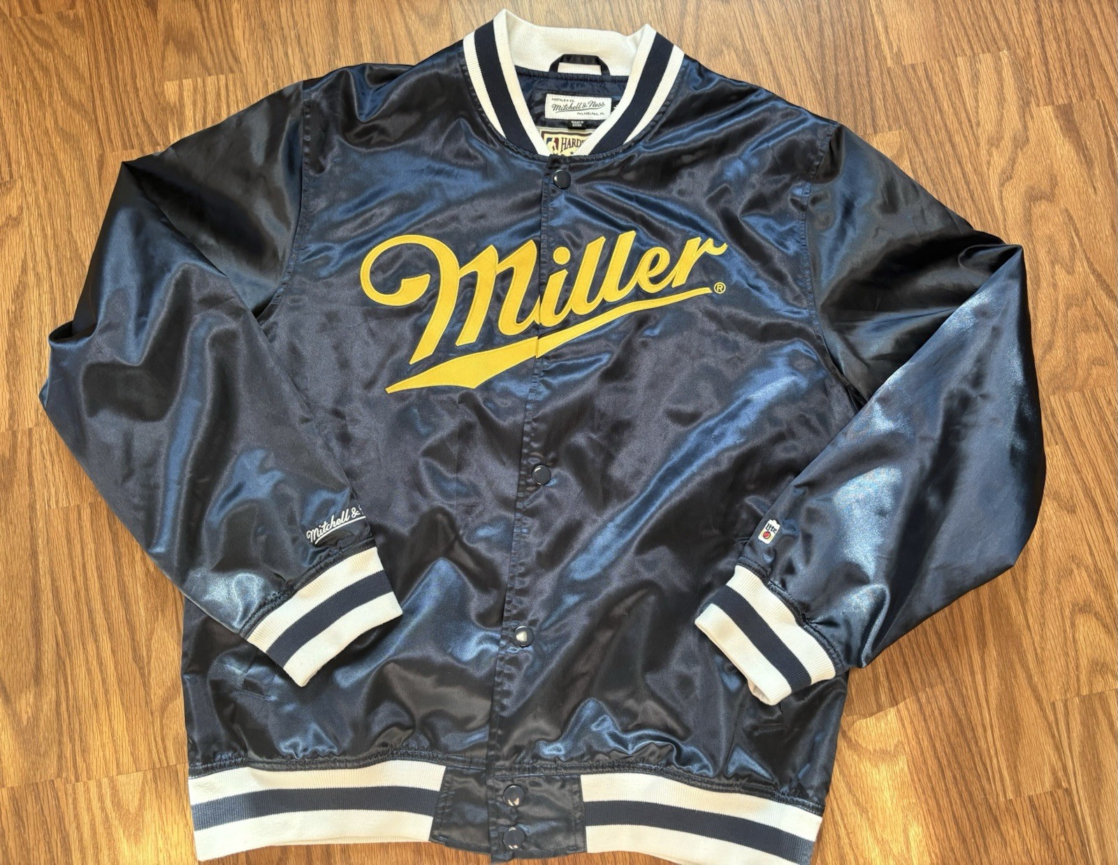 Mitchell & Ness Men’s Blue Miller Lite Varsity Jacket Logo Snap Front Pockets L