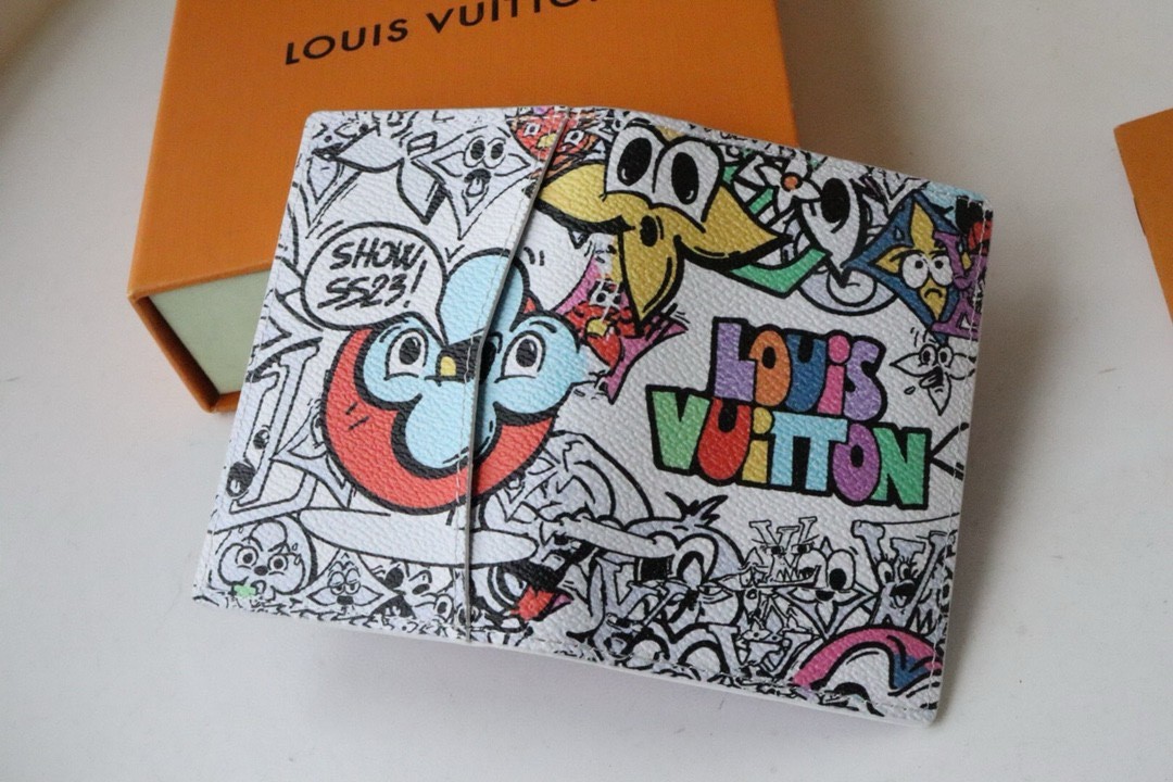 Louis Monogram Comics Passport Wallet White/Purple New