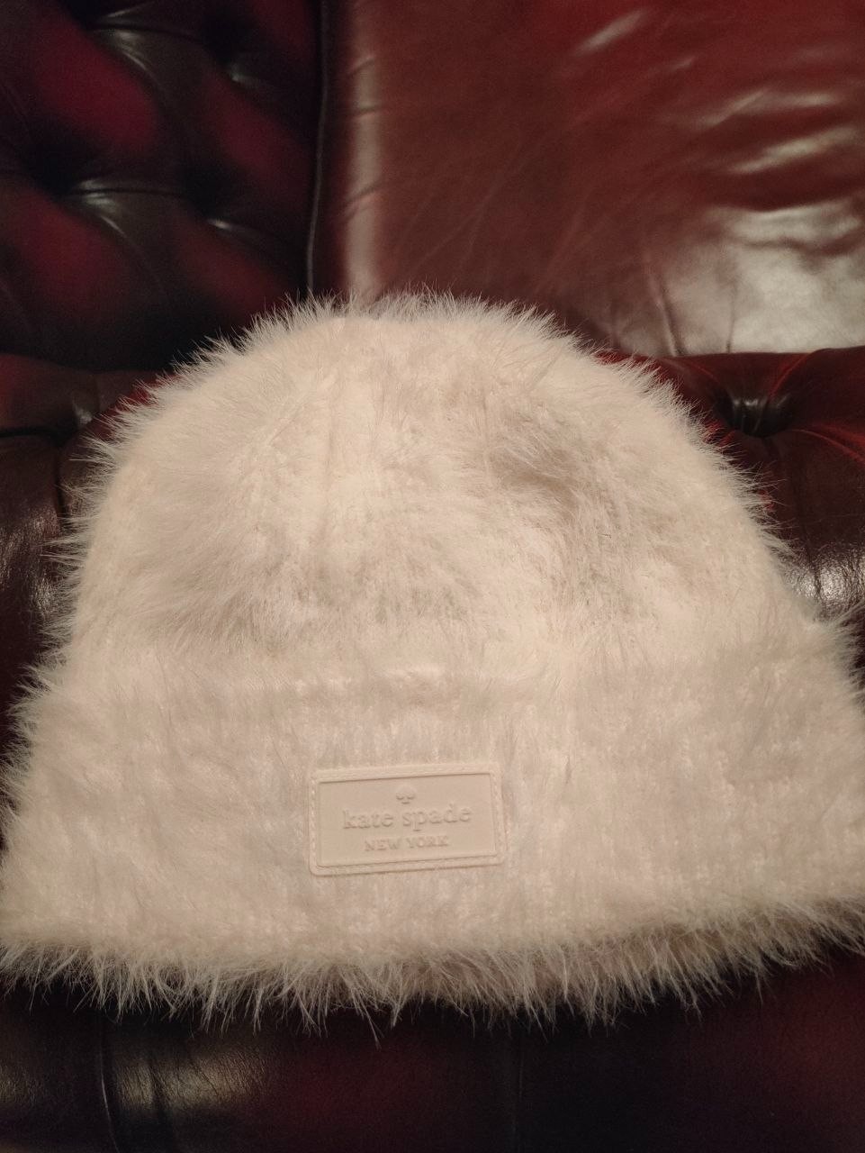 Kate Spade New York – Cream Scarf & Beanie Set – Soft Fluffy Winter Luxe