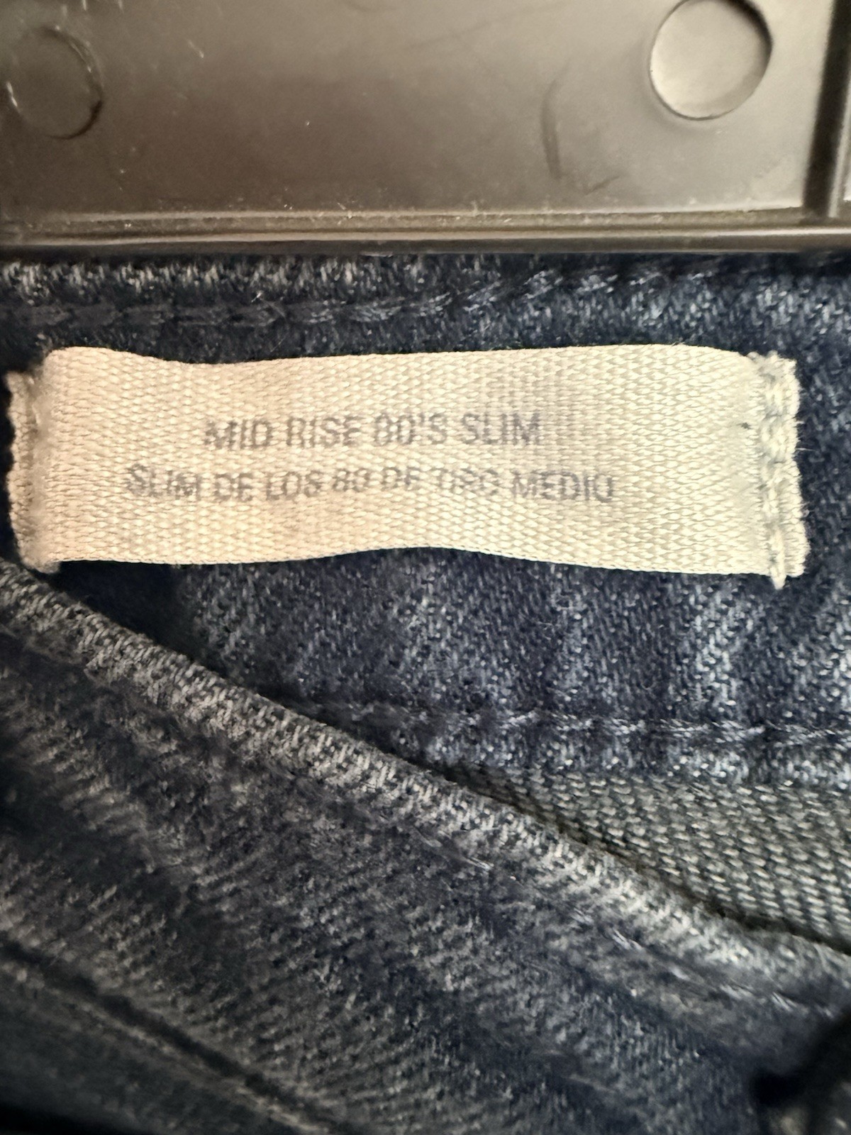 Universal Thread Women’s Mid Rise Slim Jeans Dark Wash Blue Stretch Size 4