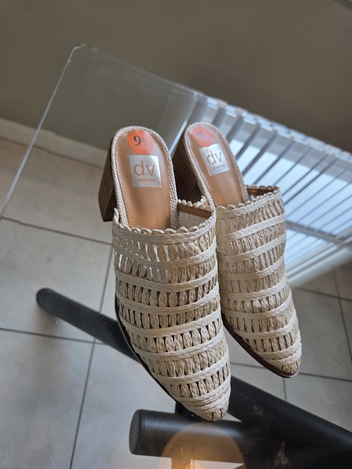 DV Dolce Vita Sandals Womens 9.5 Trav Woven Slip On Block Heeels Mule Beige