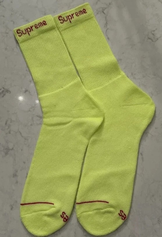 Supreme x Hanes Crew Socks Yellow 4 Pack Size 6-12 NWT Streetwear