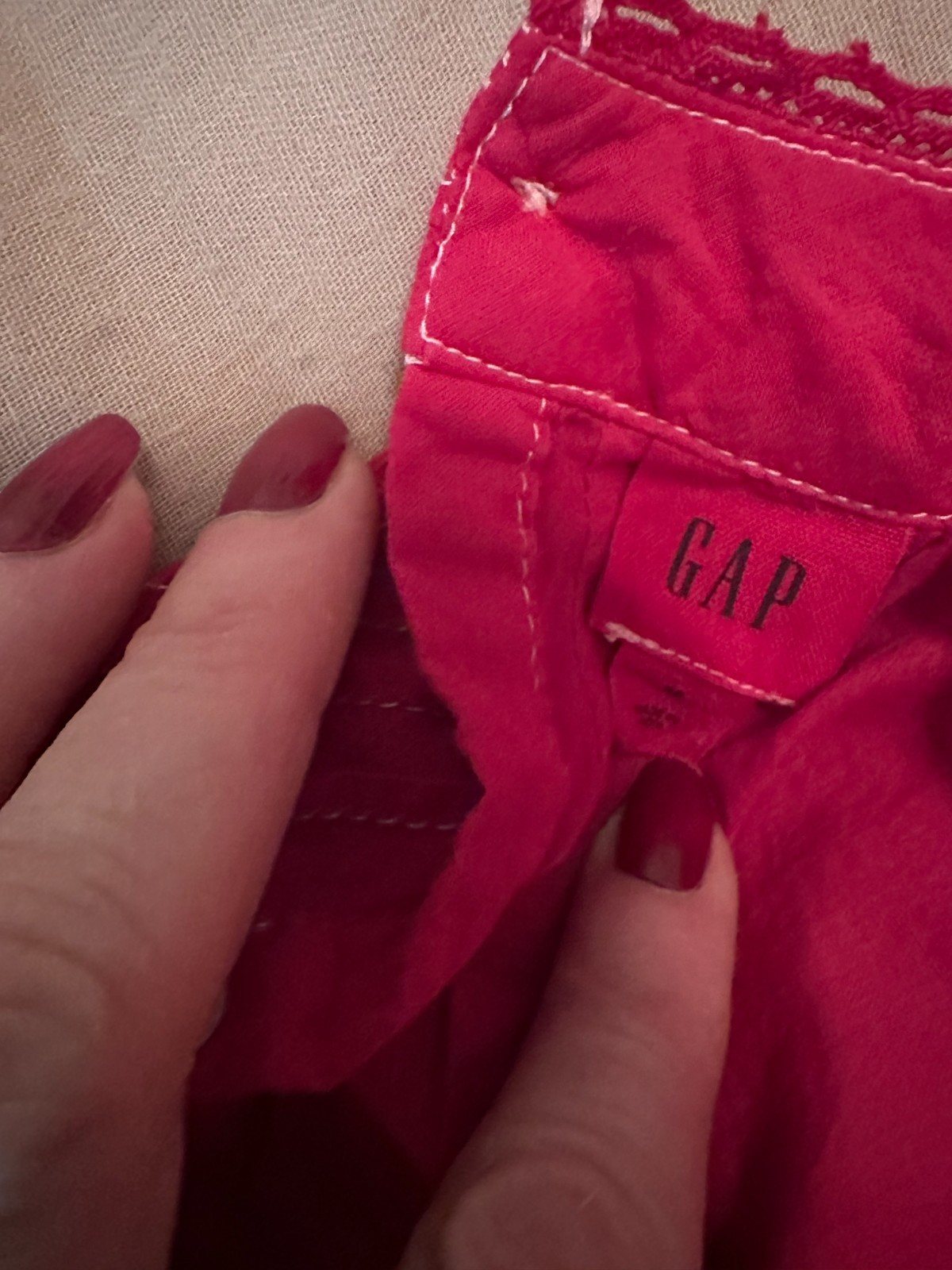 Womens Gap Red Eyelet Cotton Summer Blouse – Size M