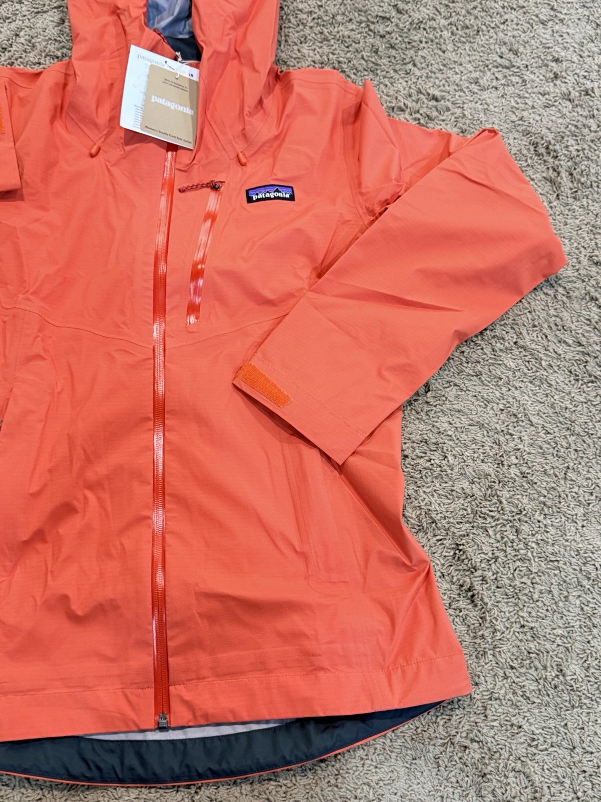 Patagonia Women’s Granite Crest Rain Jacket Pimento Red Size Large XS NWT Read