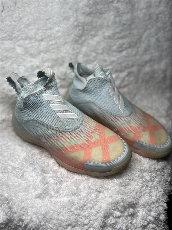 Size 8 – adidas N3xt L3v3l Futurenatural