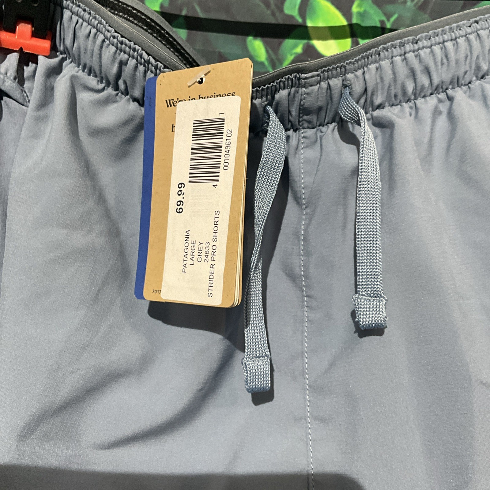Size L- Patagonia Men’s Strider Pro Shorts 5” Inseam Gray