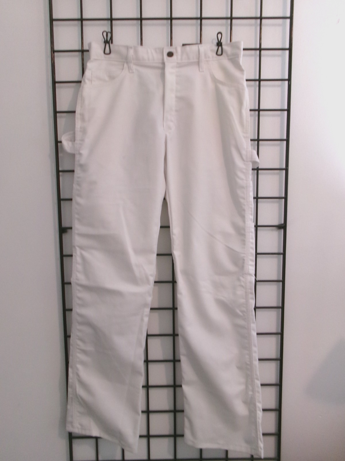 “NEW” DICKIES 🔥30 WAIST==INSEAM 32==PERFORMANCE PAINTERS / RELAXED FIT / PANTS