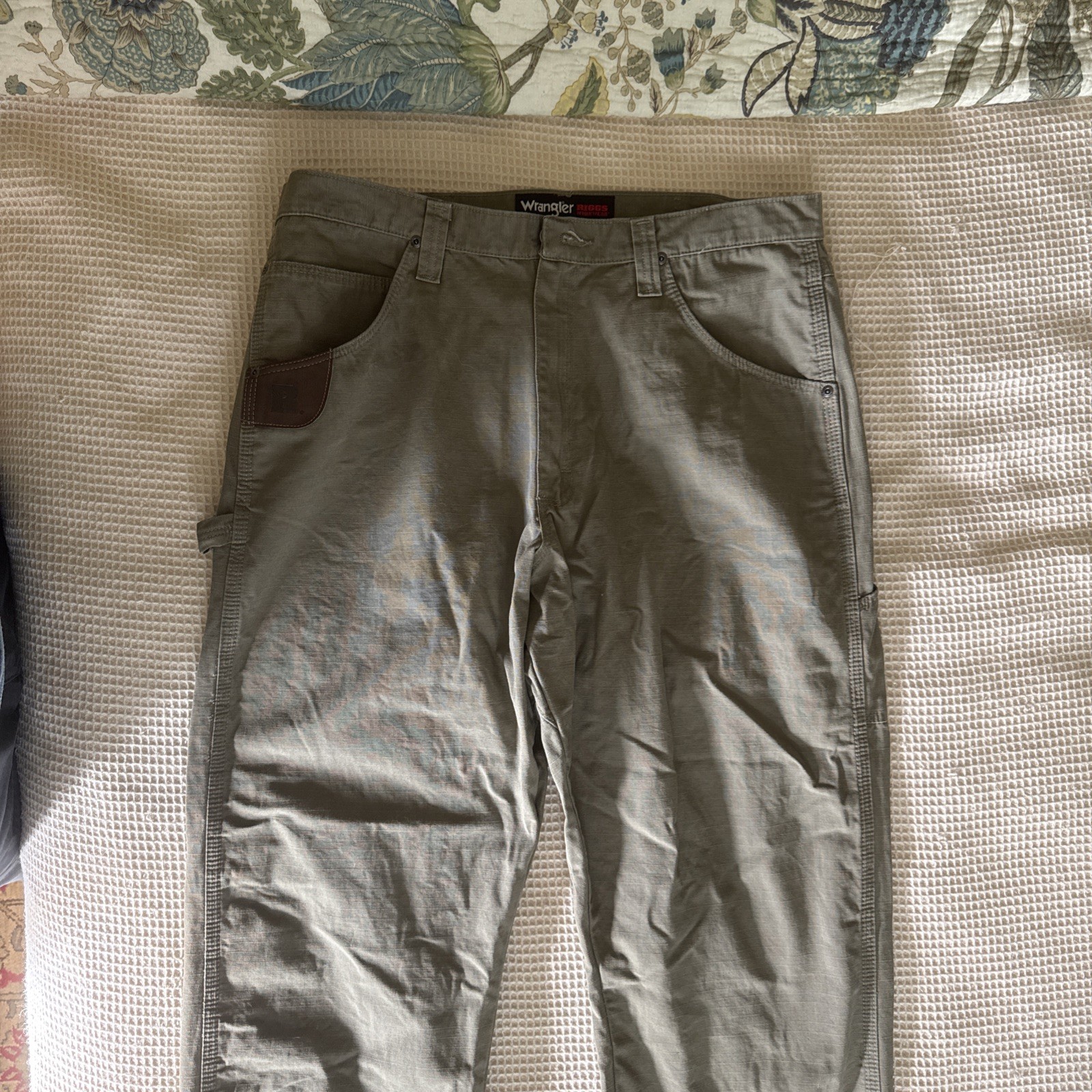 Wrangler Men’s Riggs Ranger Ripstop Cargo Carpenter Pants 42×34 Double Knee