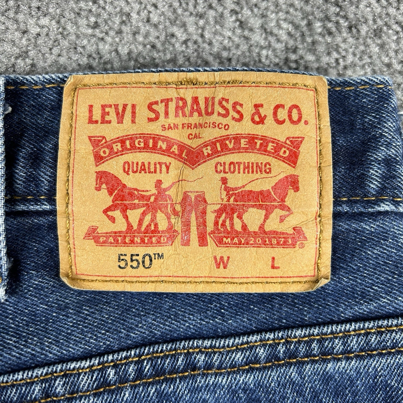 Levis 550 Relaxed Fit Jeans Mens 44×29 (46×30) 100% Cotton Blue Med Wash Classic