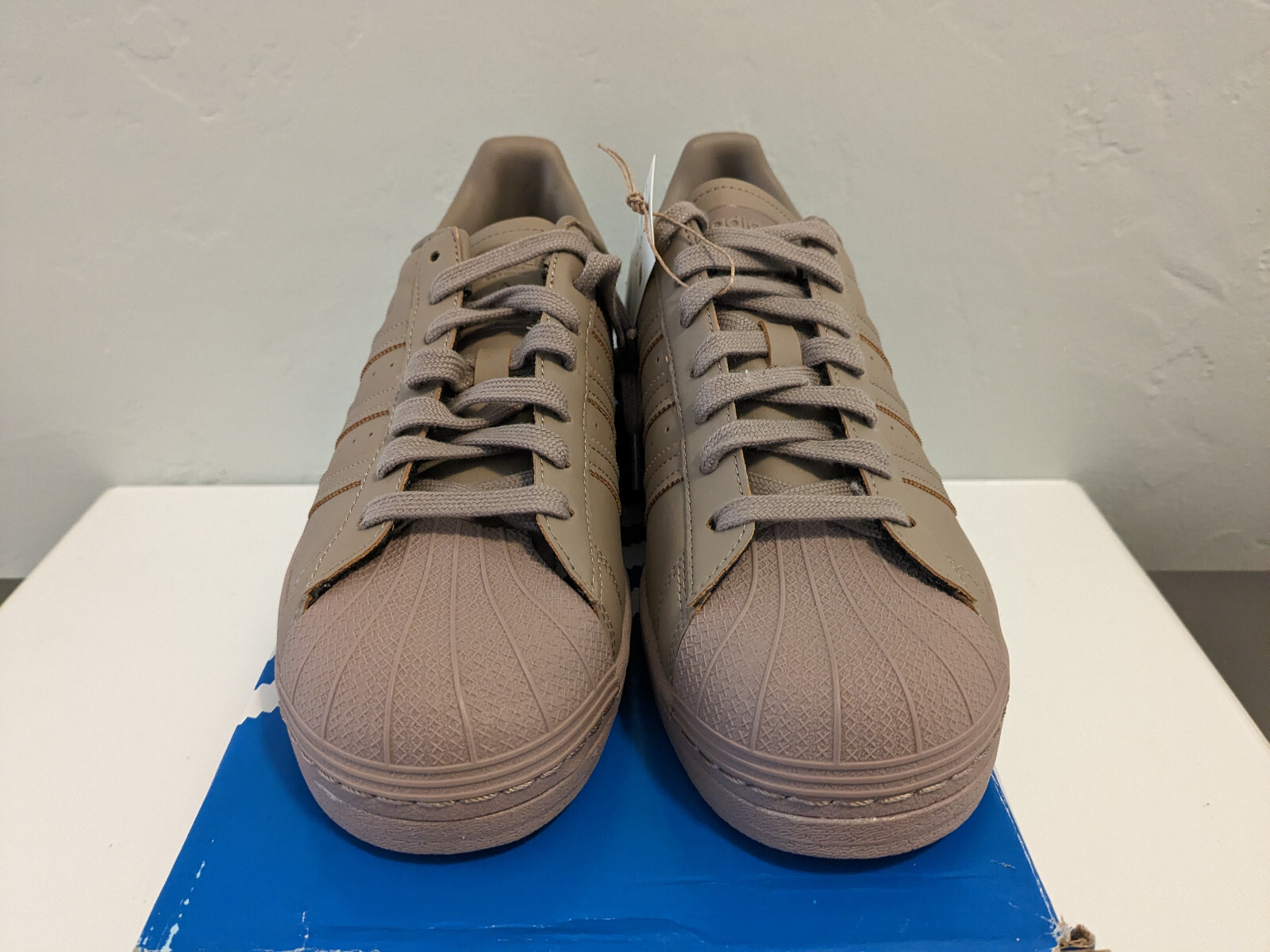 adidas Superstar Originals Chalky Brown Tan Earth GY9641 Men’s Shoe Size 9.5