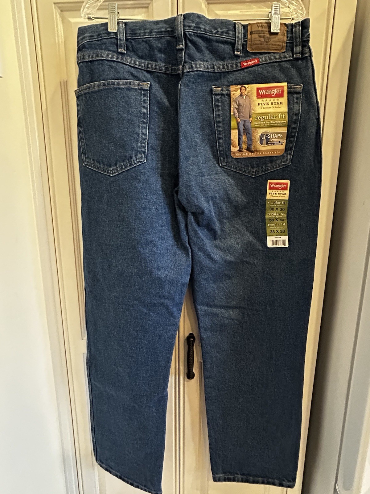 Wrangler Men’s Jeans 38×30 Blue Denim Regular Fit U-shape Classic Quality
