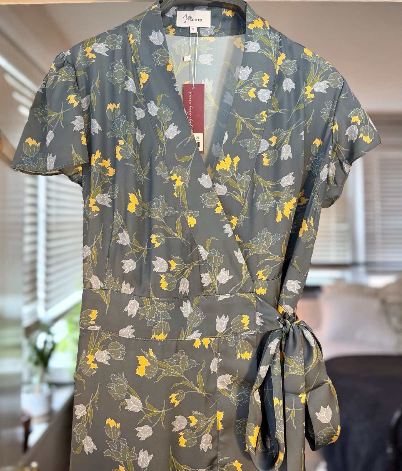 JoFlower Margaret Wrap Dress Midi Small Gray Floral Pattern New With Tags $198