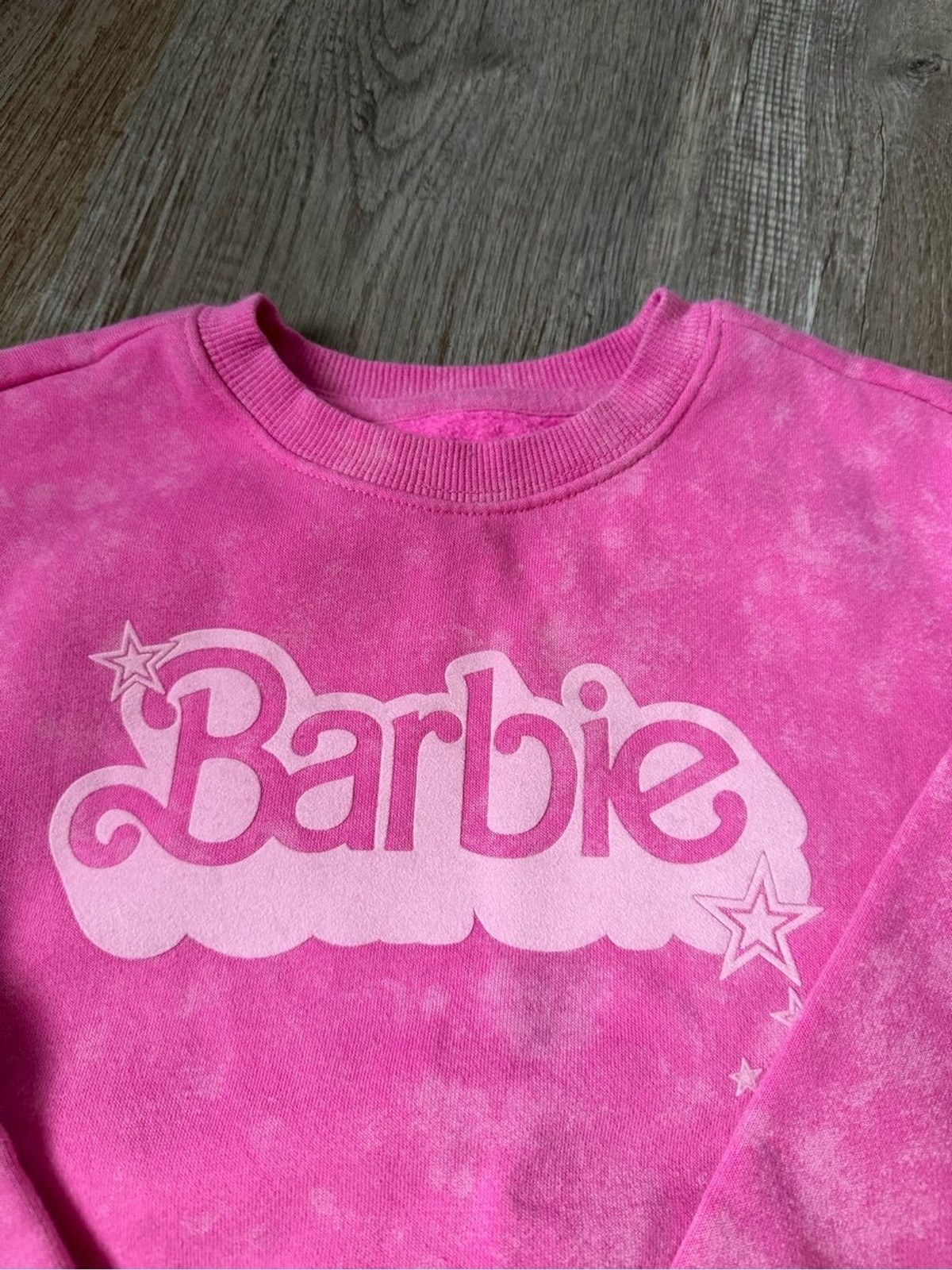 Barbie Girls Pink Logo Sweatshirt Kids Crewneck Graphic Sweatshirt Size 6 / 6X