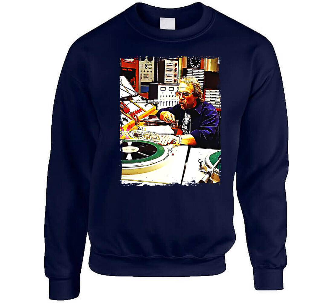 Johnny Fever Spinning Discs Wkrp In Cincinnati T Shirt
