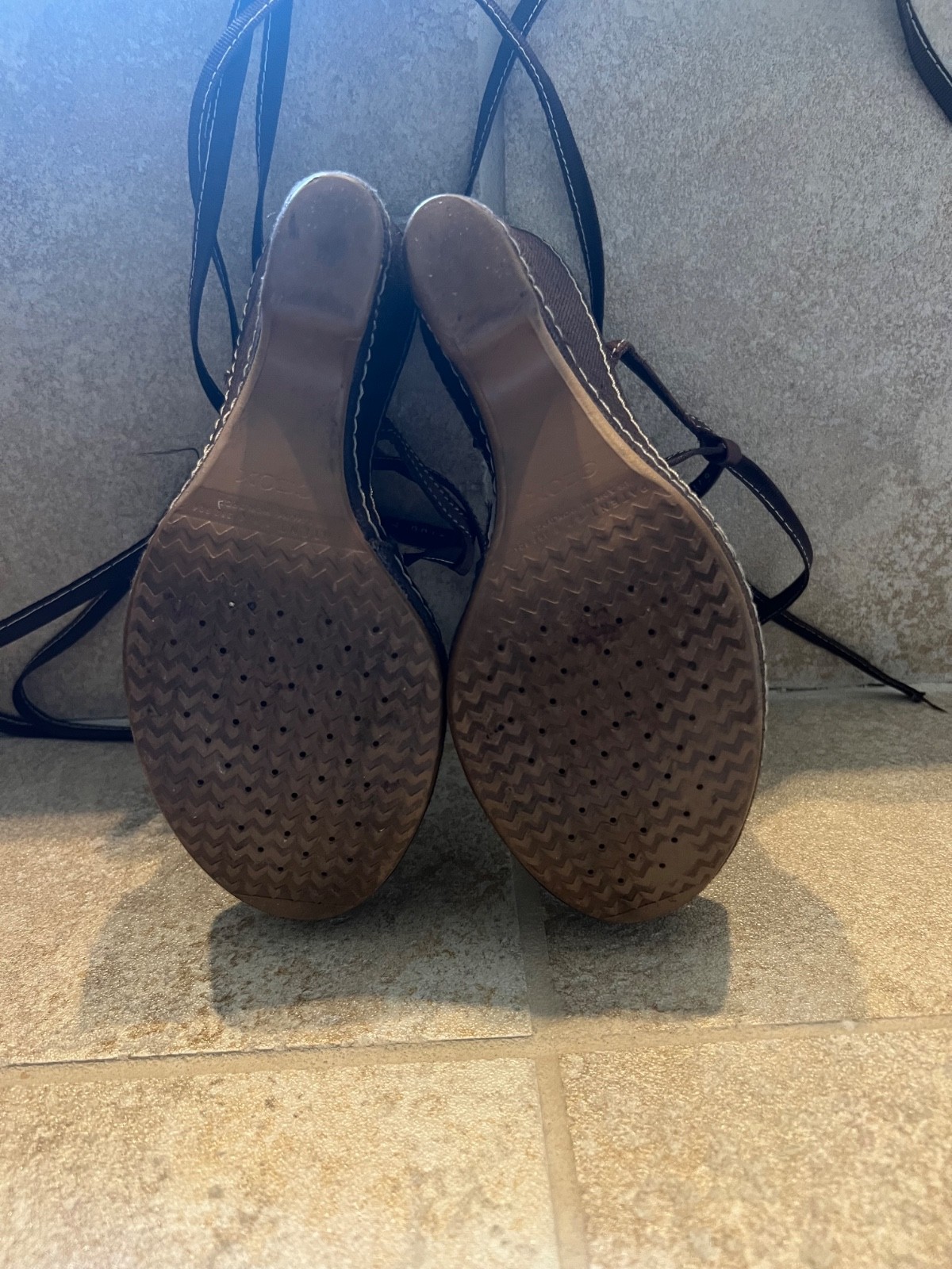 Vintage Geoxx ankle wrap platform andals