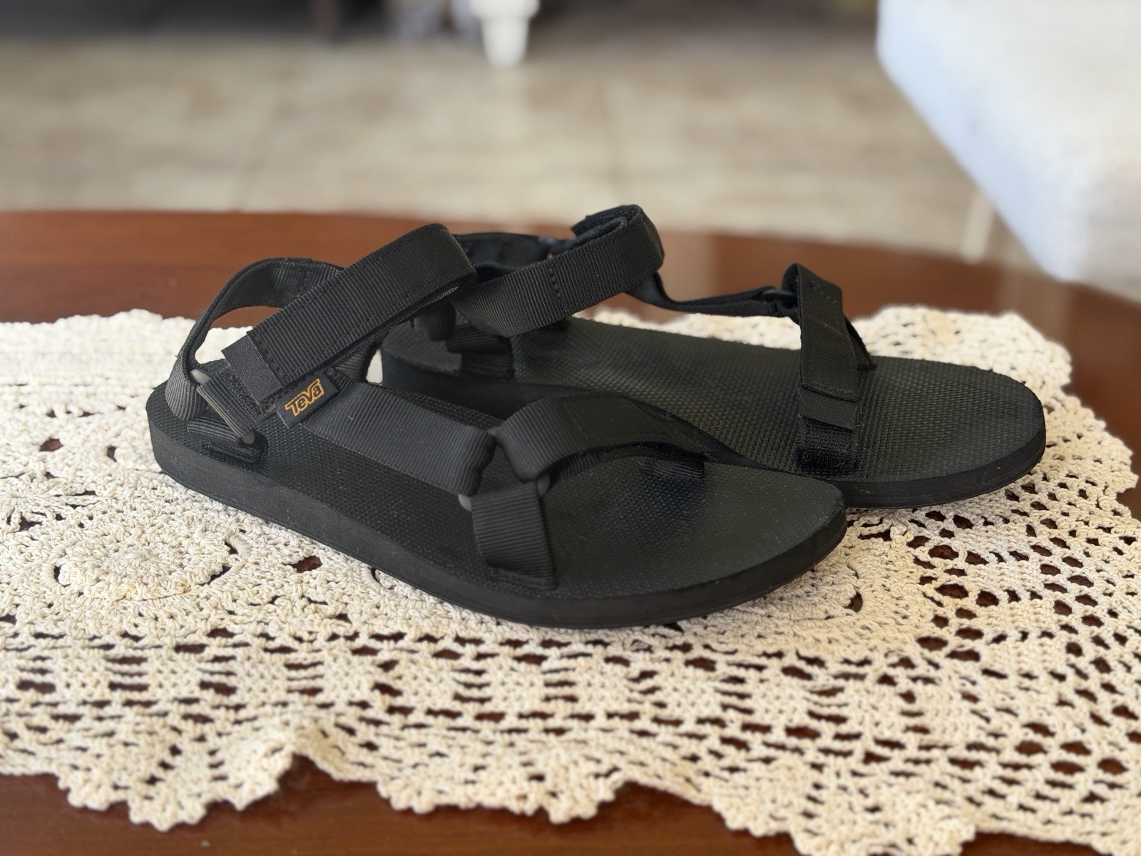 Teva Black Strappy Sandals Mens US 9 Hook & Loop Adjustable Strap, MPN 1003987