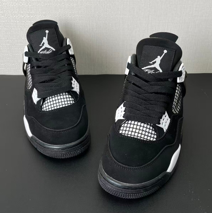 Jordan 4 Retro “White Thunder” Men’s Mid Top Basketball Shoes Size 7-12