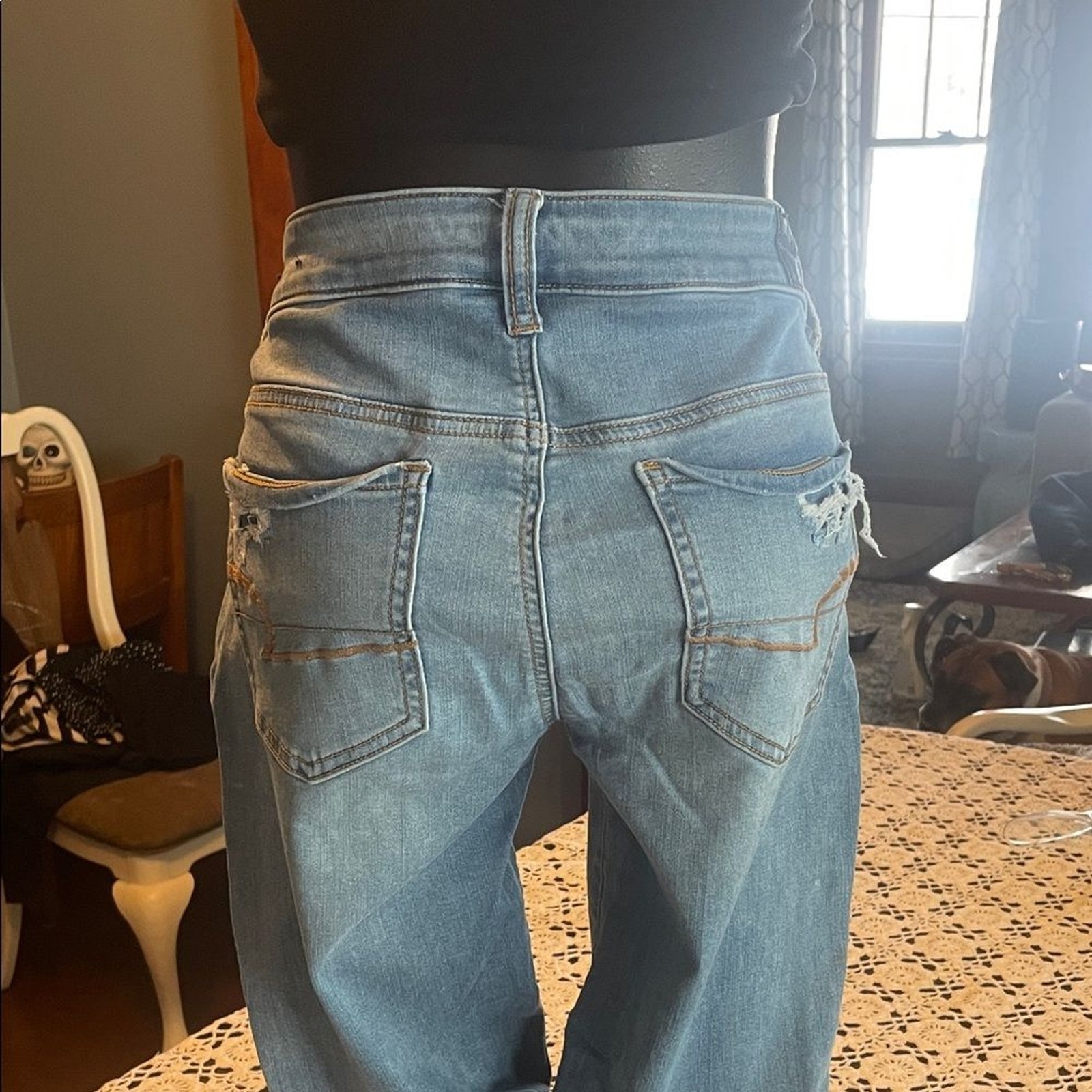 American Eagle Outfitters Light Blue Distressed Boyfriend Jeans